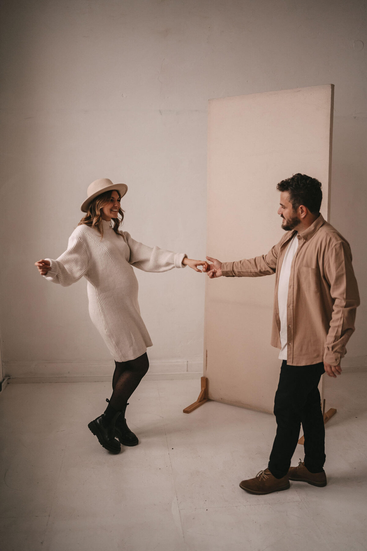 Babybauchshooting_Studio_Leipzig_Lysann_Neubert (27)