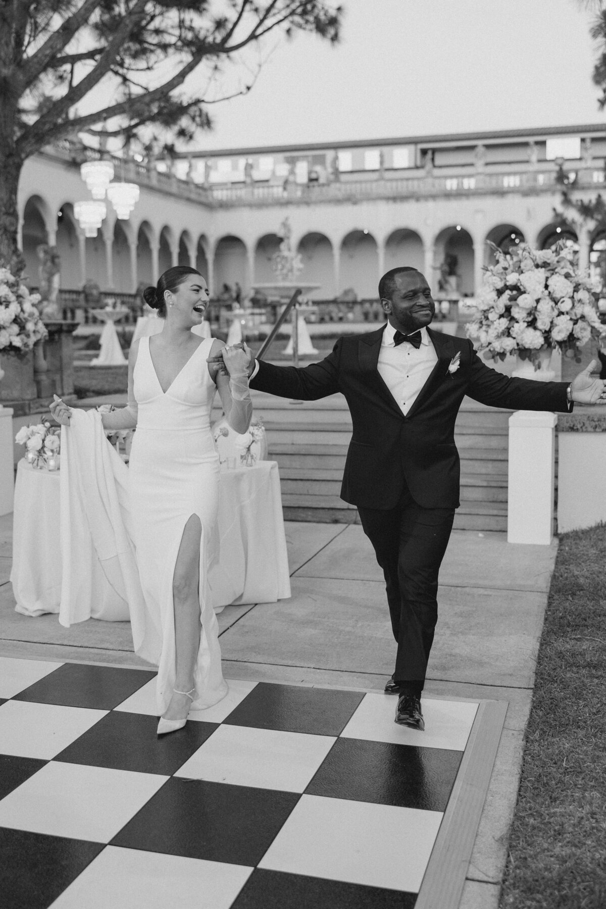 Olivia and Mike Wedding Highlights_Shauna and Jordon__Shauna and Jordon_0117