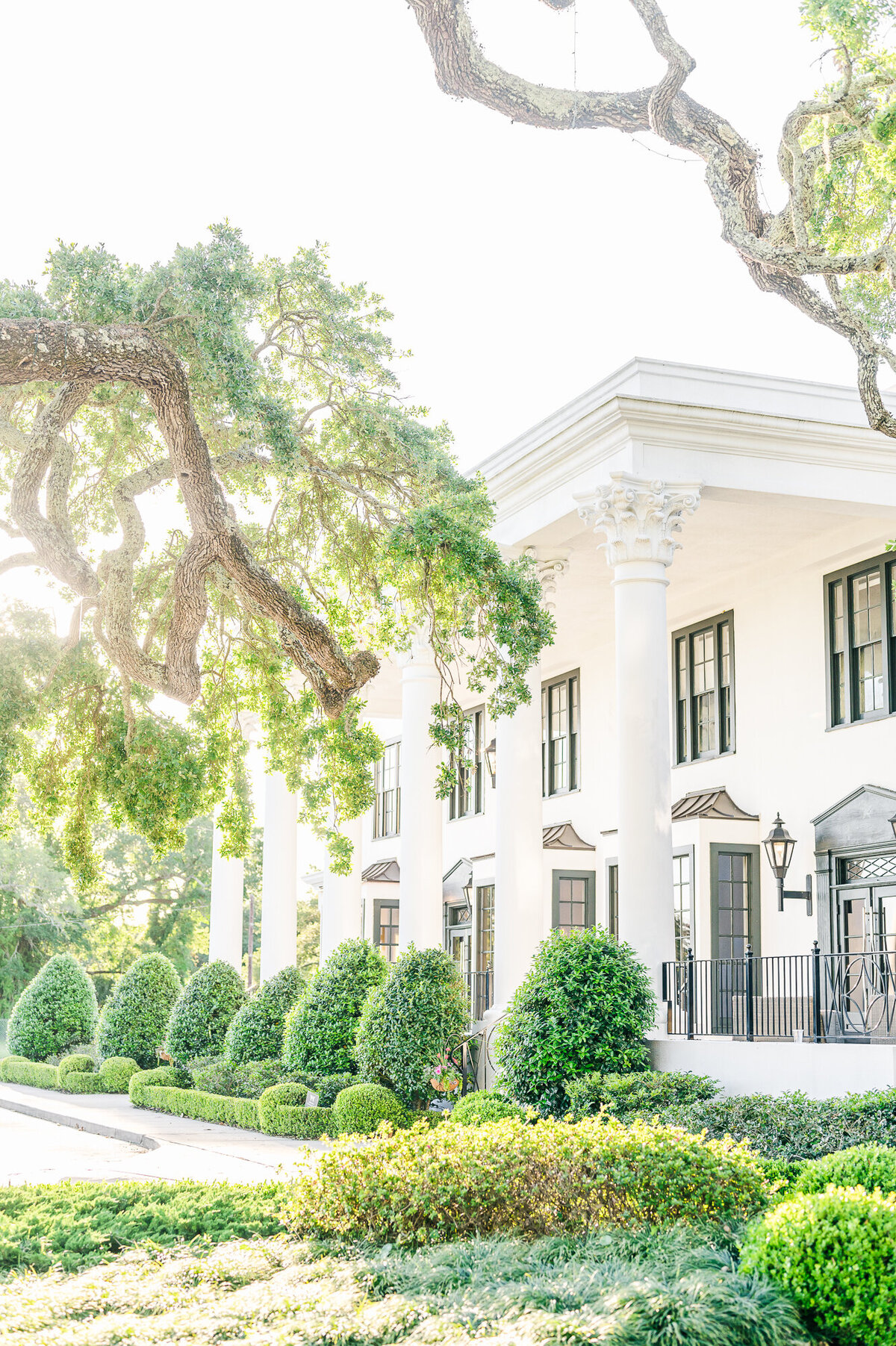 white-house-hotel-biloxi-beach-mississippi-wedding-35