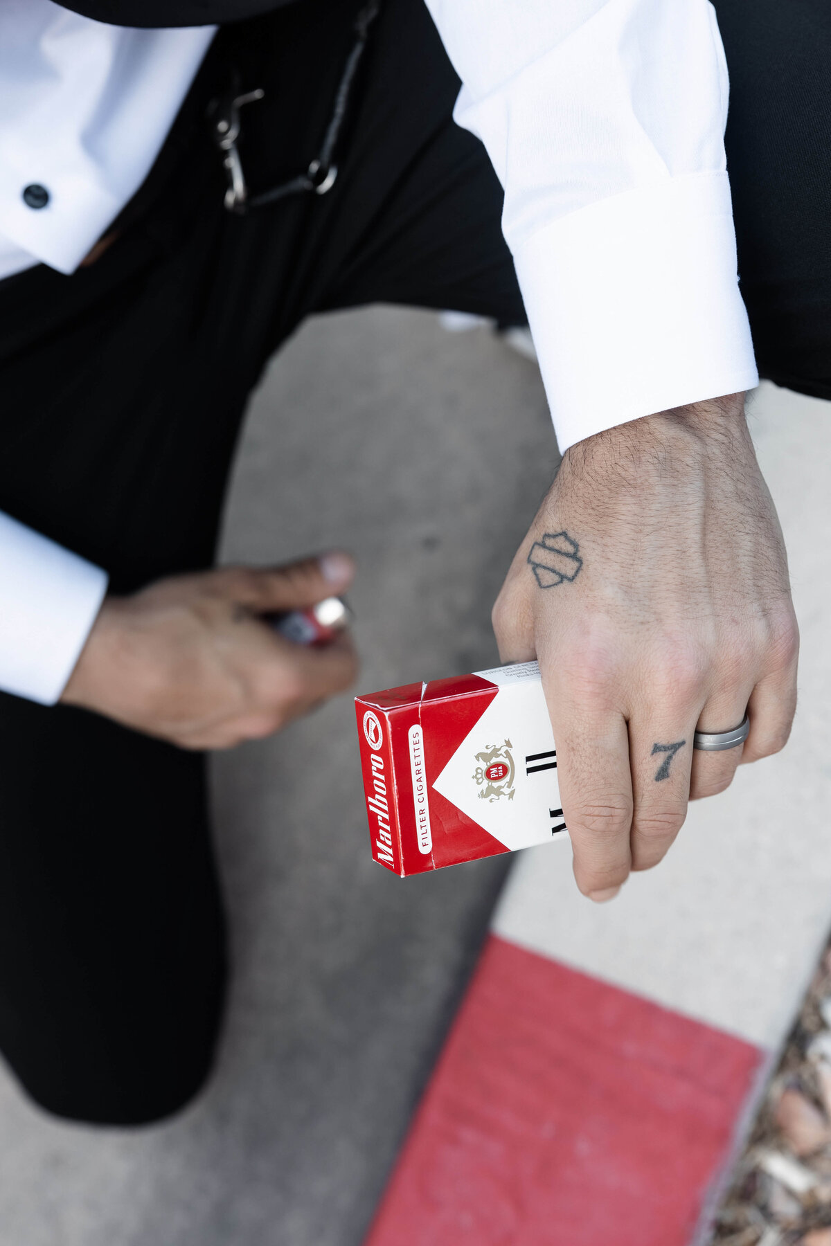 104_riskyexposure_sasha-andy_las-vegas-elopement-photography