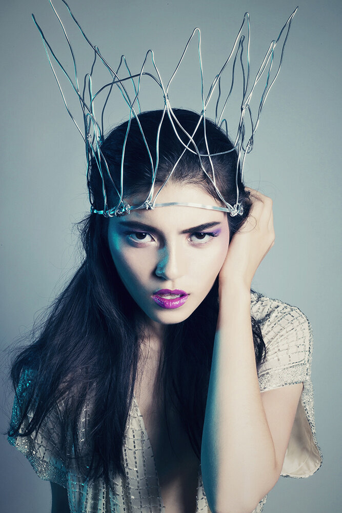 Fashion-editorial-model-crown-beauty-styling