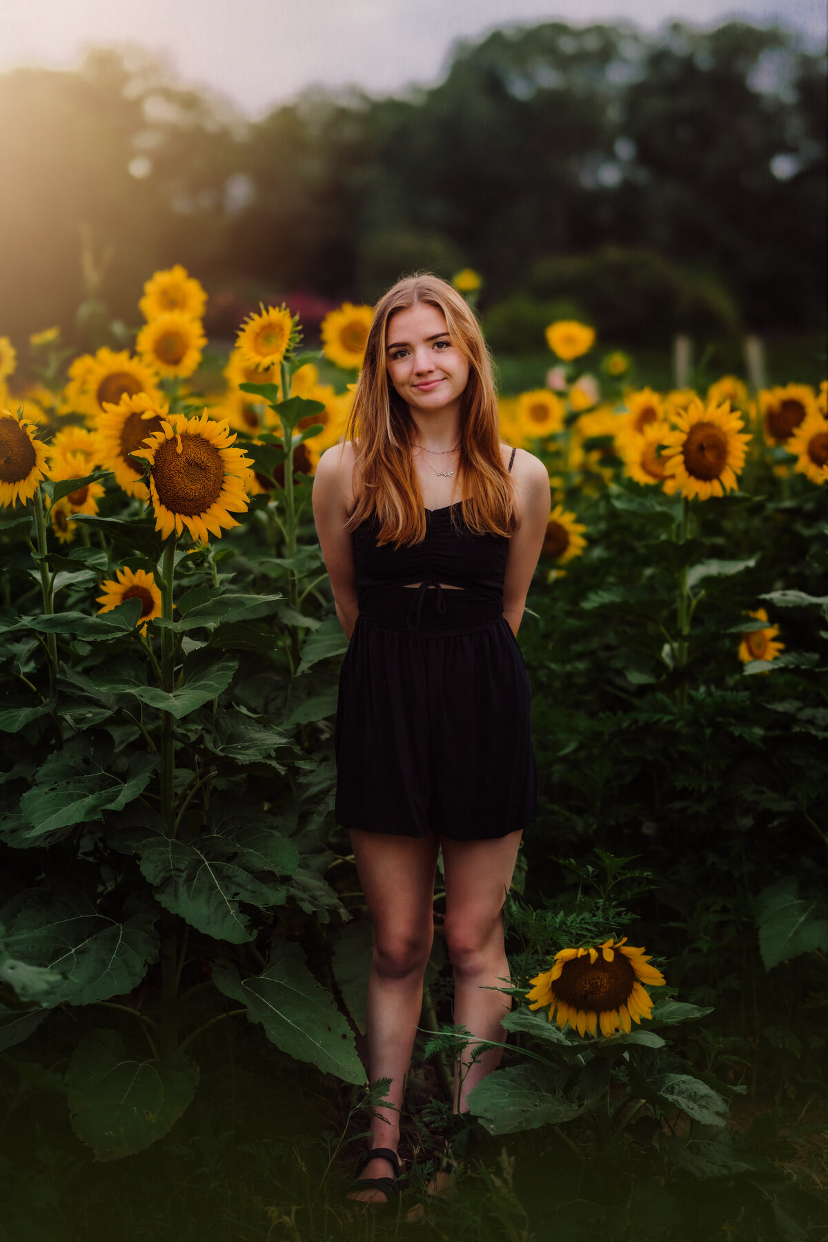 Tessa.Hazel.Sunflowers.Final-18