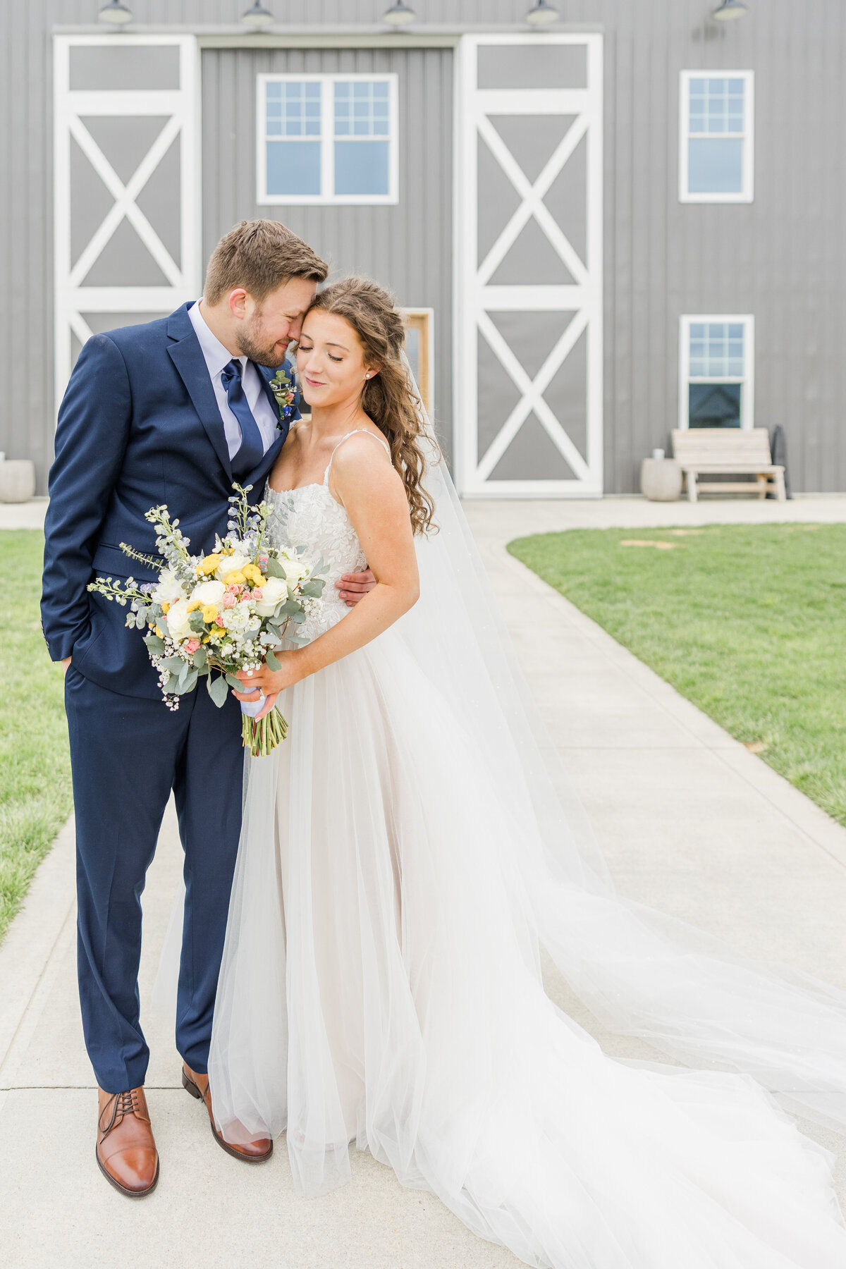 TheFourSeasonsBarnSpringWedding0014