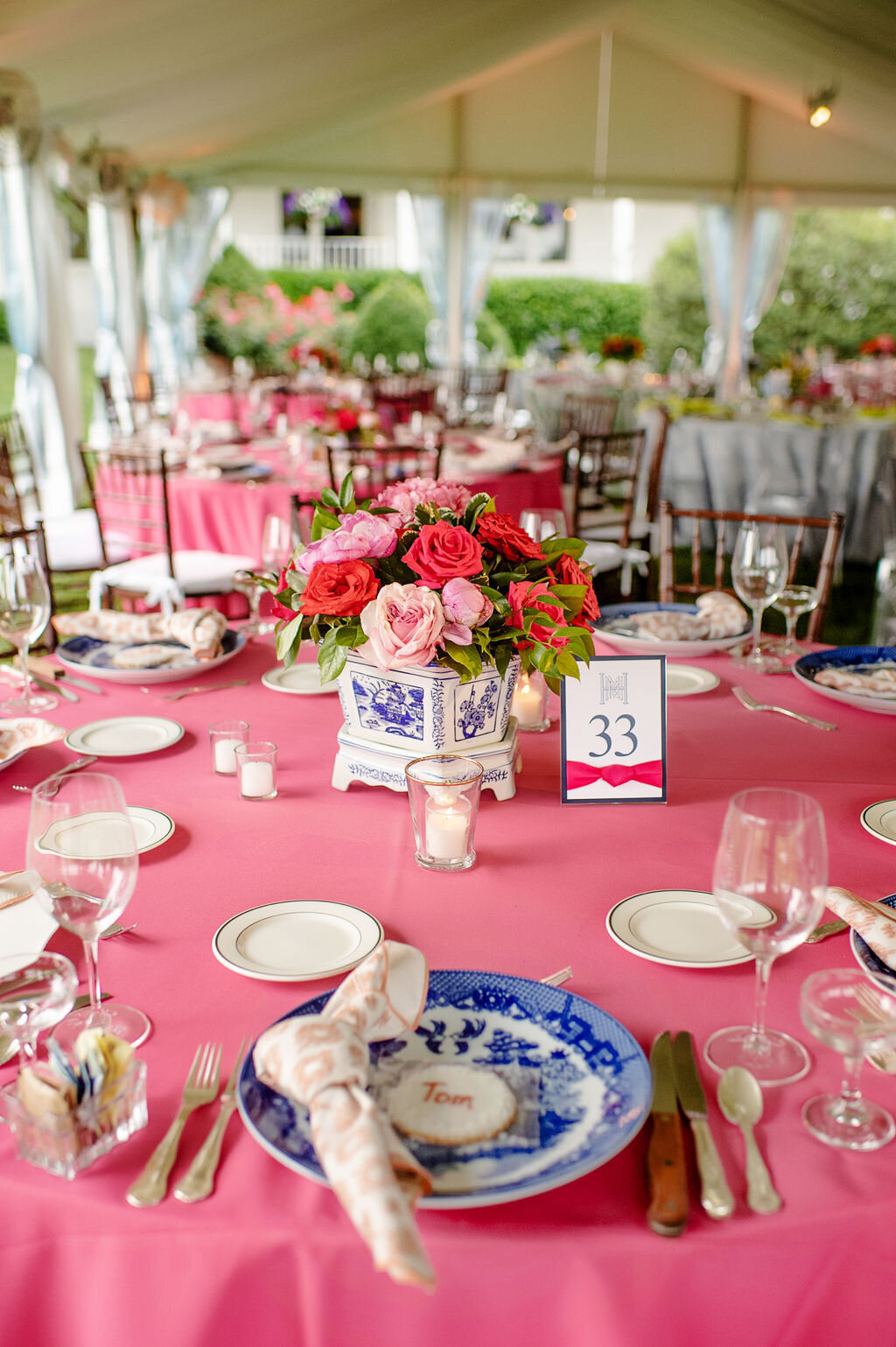 Cincinnati wedding at Camargo Club with table setting in pink and blue