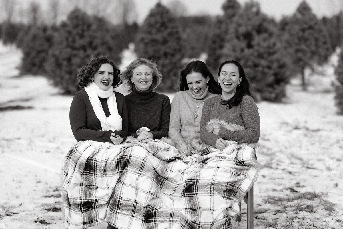 Family B&W-33