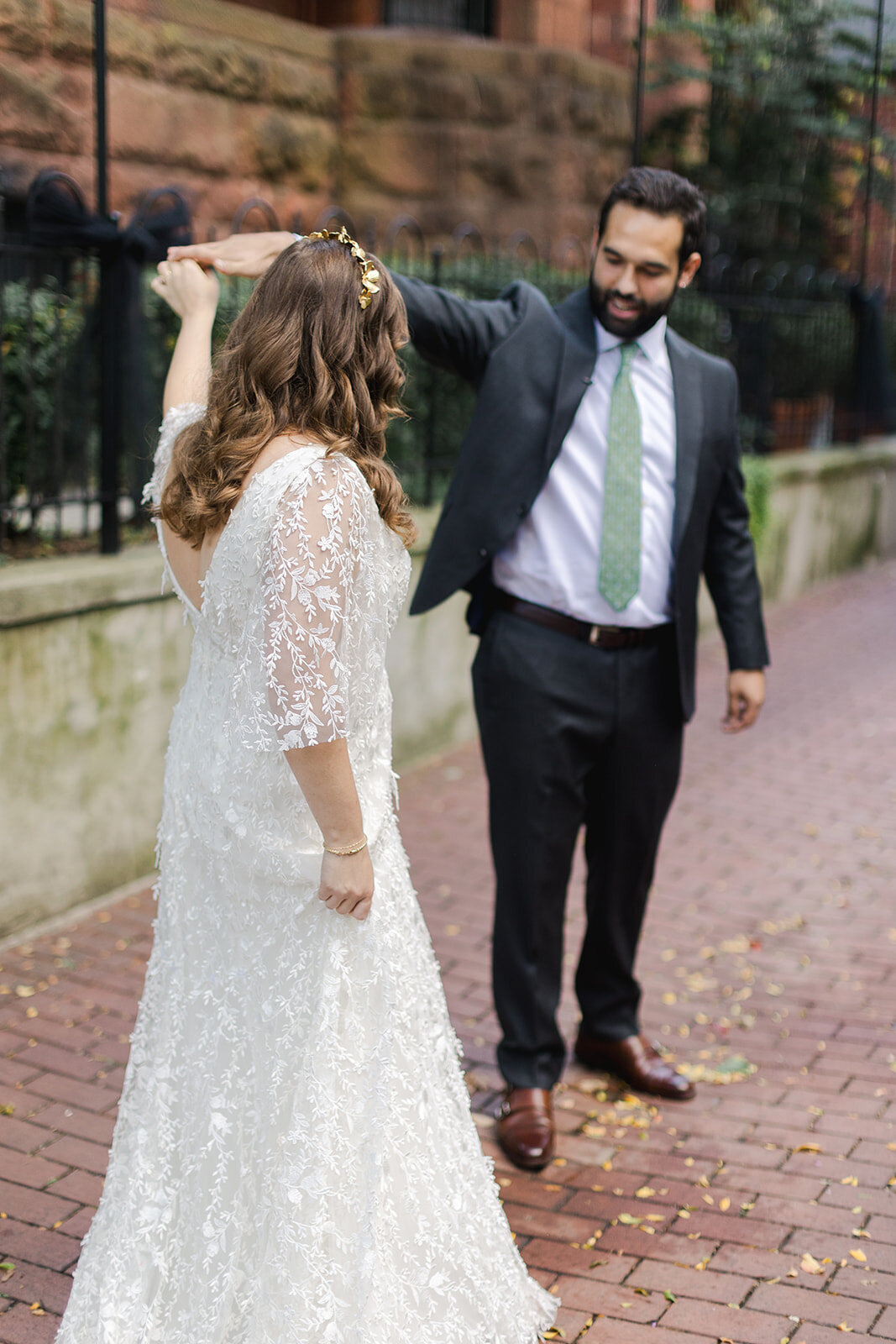 20231007-Sam_2bElizabeth-WeddingSneakPeek-7