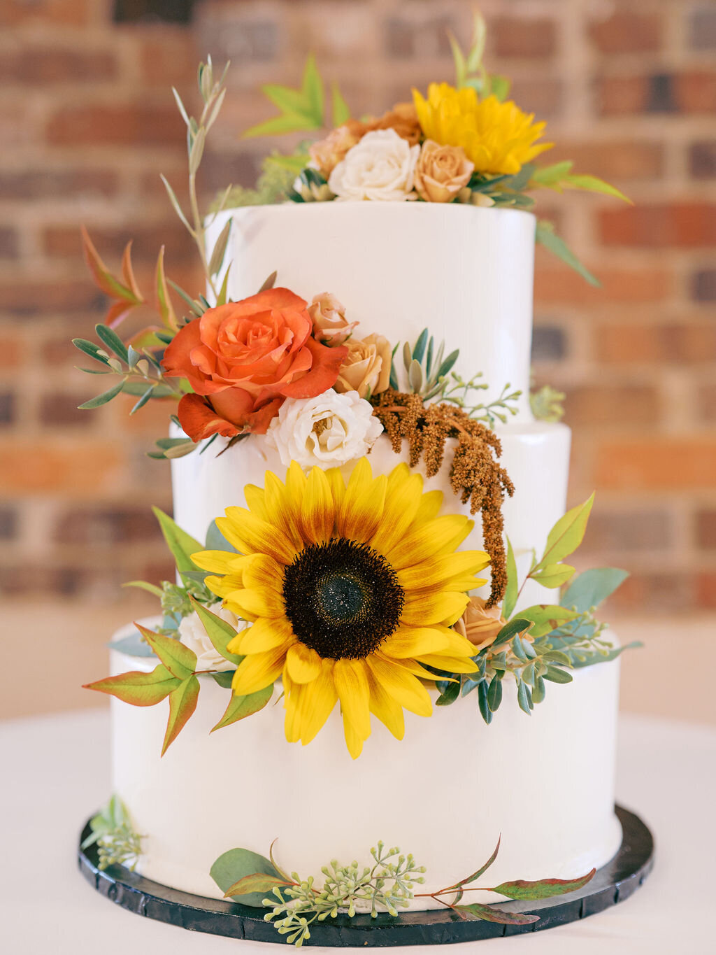 06.ReceptionDetails-Kayla&Marcos-AlisonBrookePhotography-6