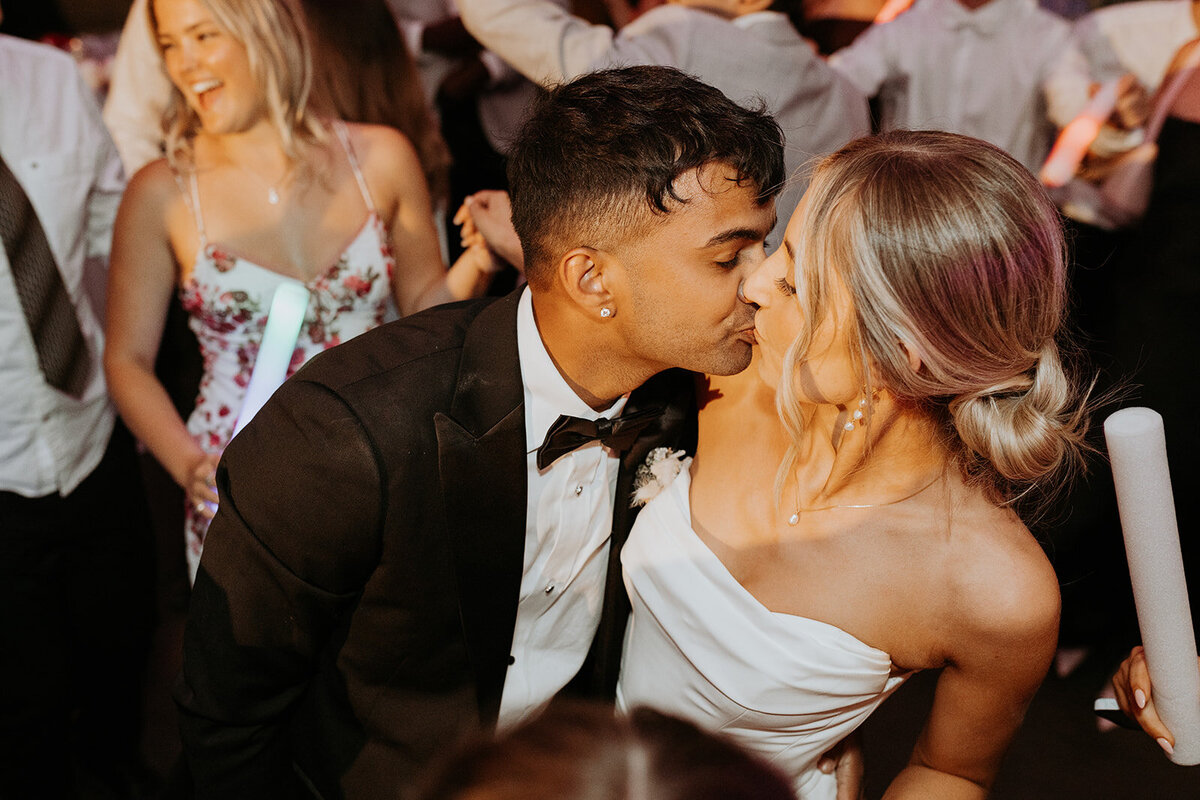 Sneak peek (191 of 195)
