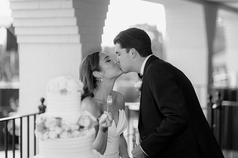 Classic Wedding at City Church of Evansville with Reception at ECC233