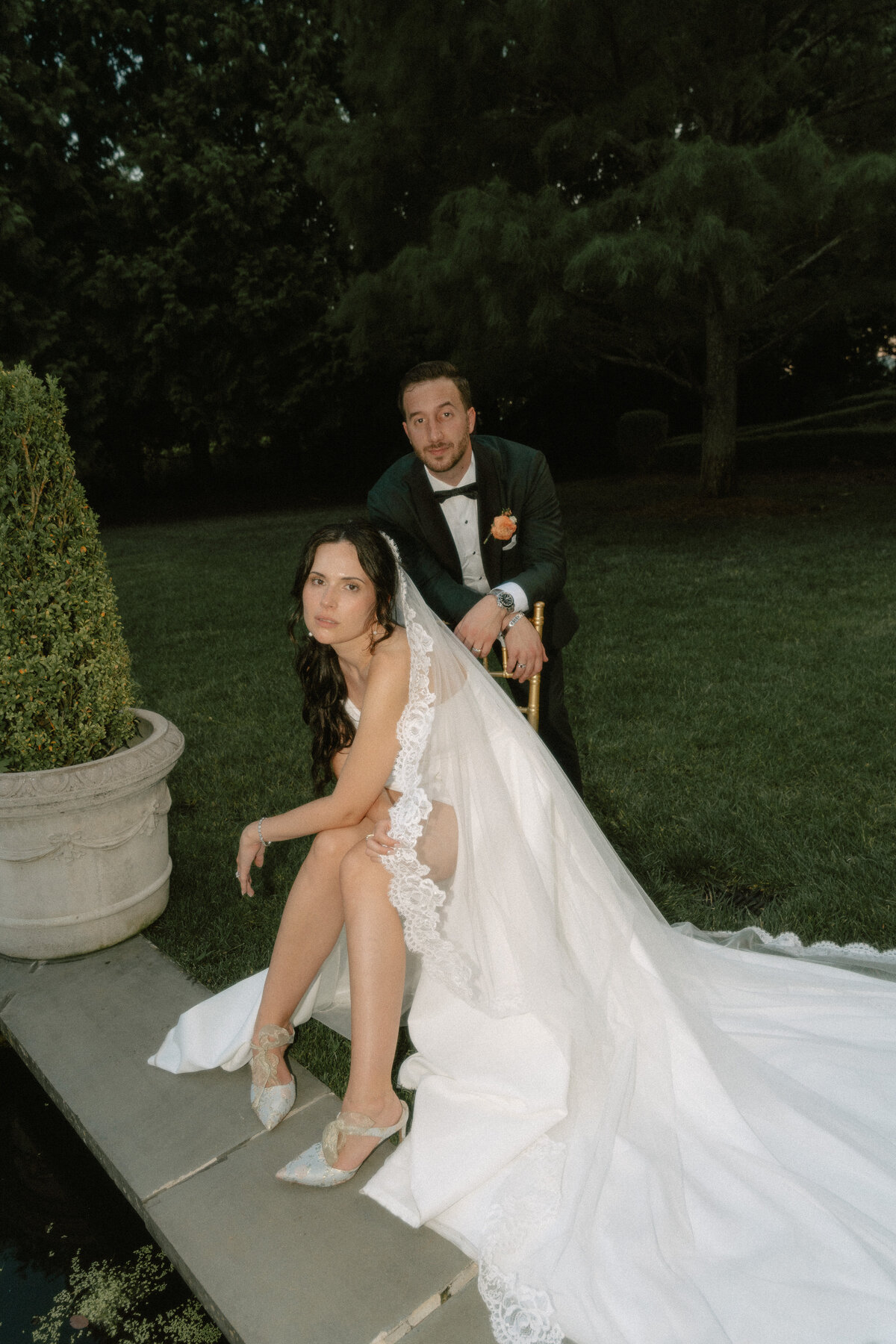 romantic-garden-luxury-wedding-the-ashford-estate-new-jersey-67