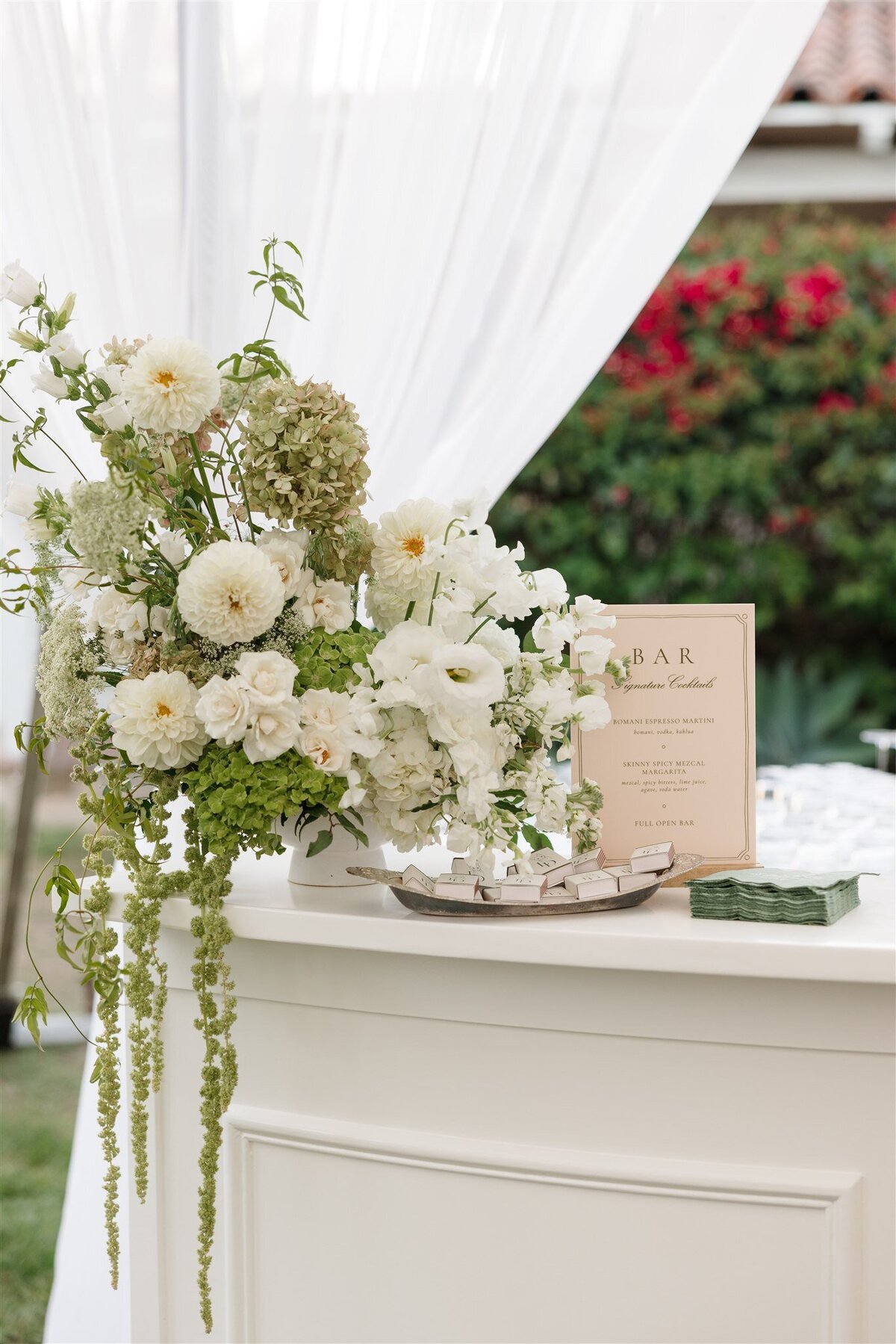 Lyndy Dustin-Details-141