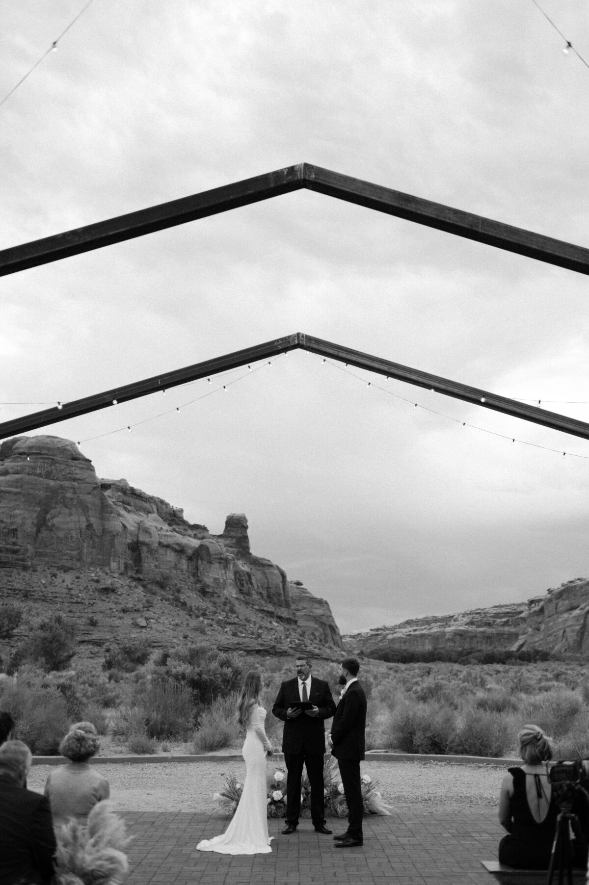 red-earth-moab-utah-wedding0983-Copy1