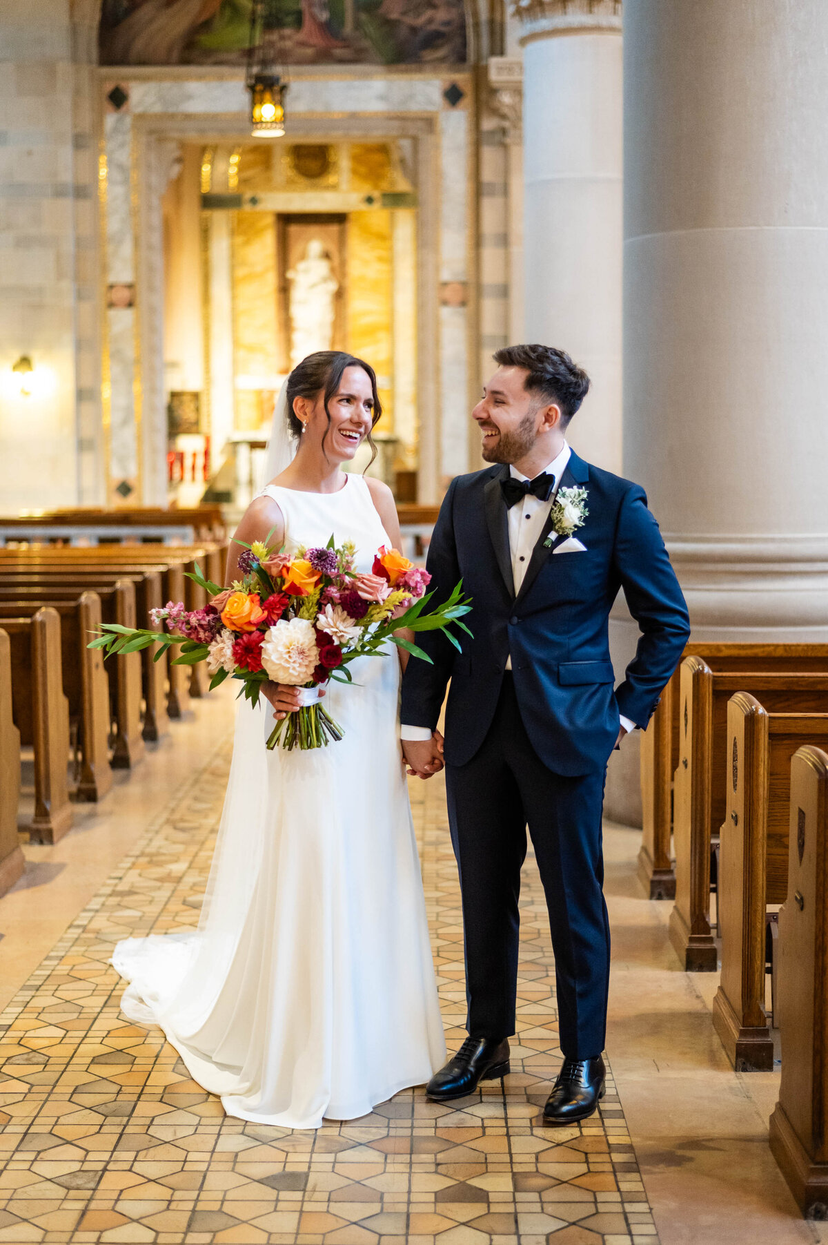 elizabeth-andrew-st-thomas-more-catholic-wedding-photo-3
