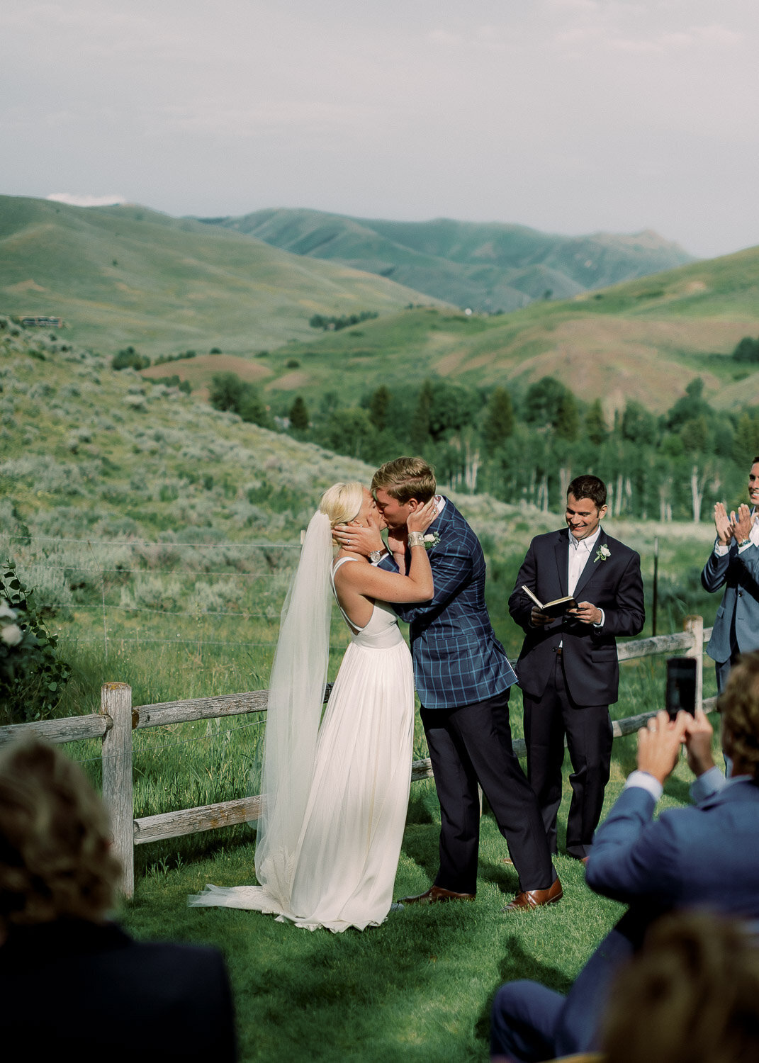 SunValley_Idaho_Destination_Wedding_Photography_Caitlin_Joyce_Photo-41