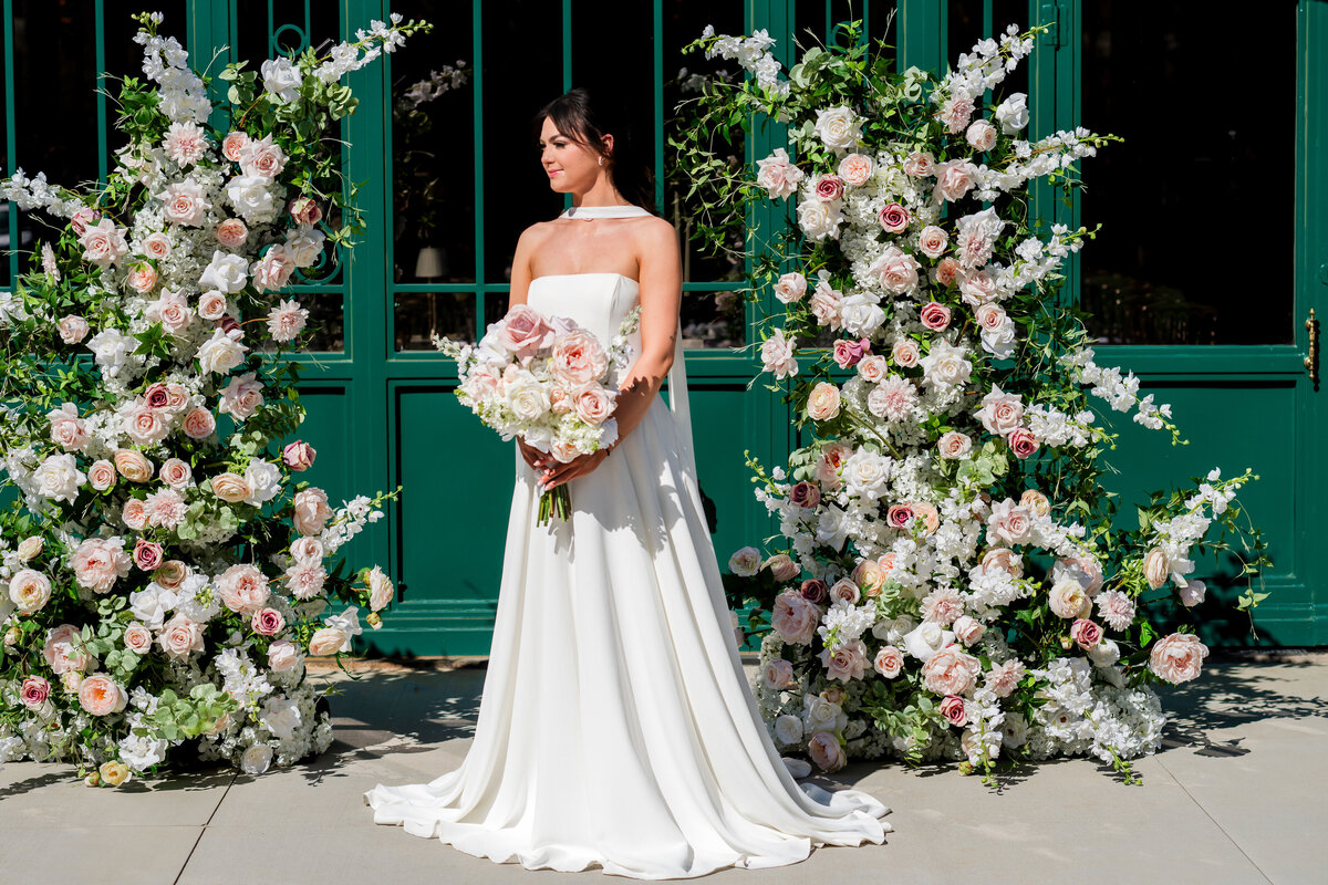2025_PixelsandWood_JodieBrim_brideGroom-28
