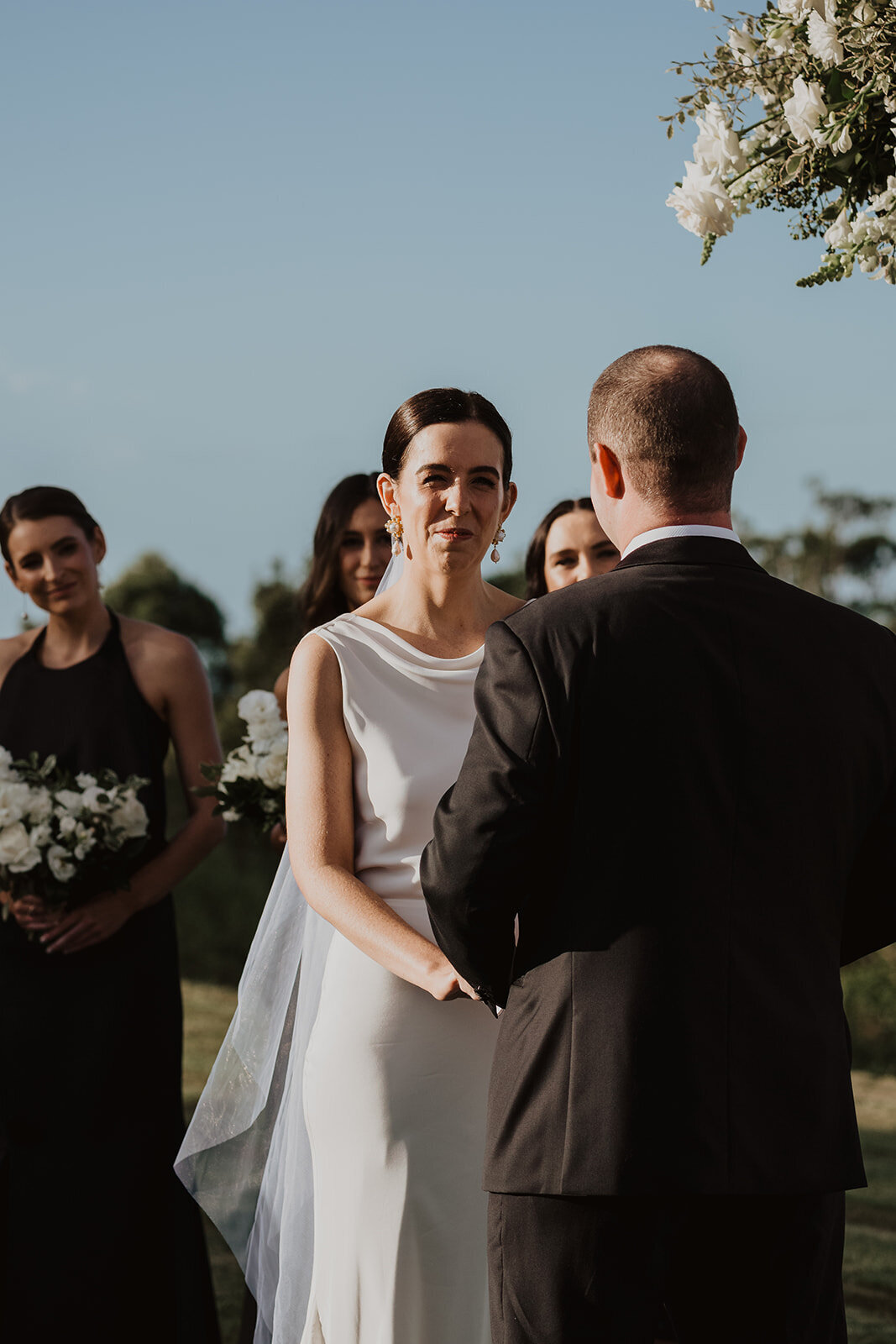 Elegant and classic wedding flower inspo Sunshine Coast