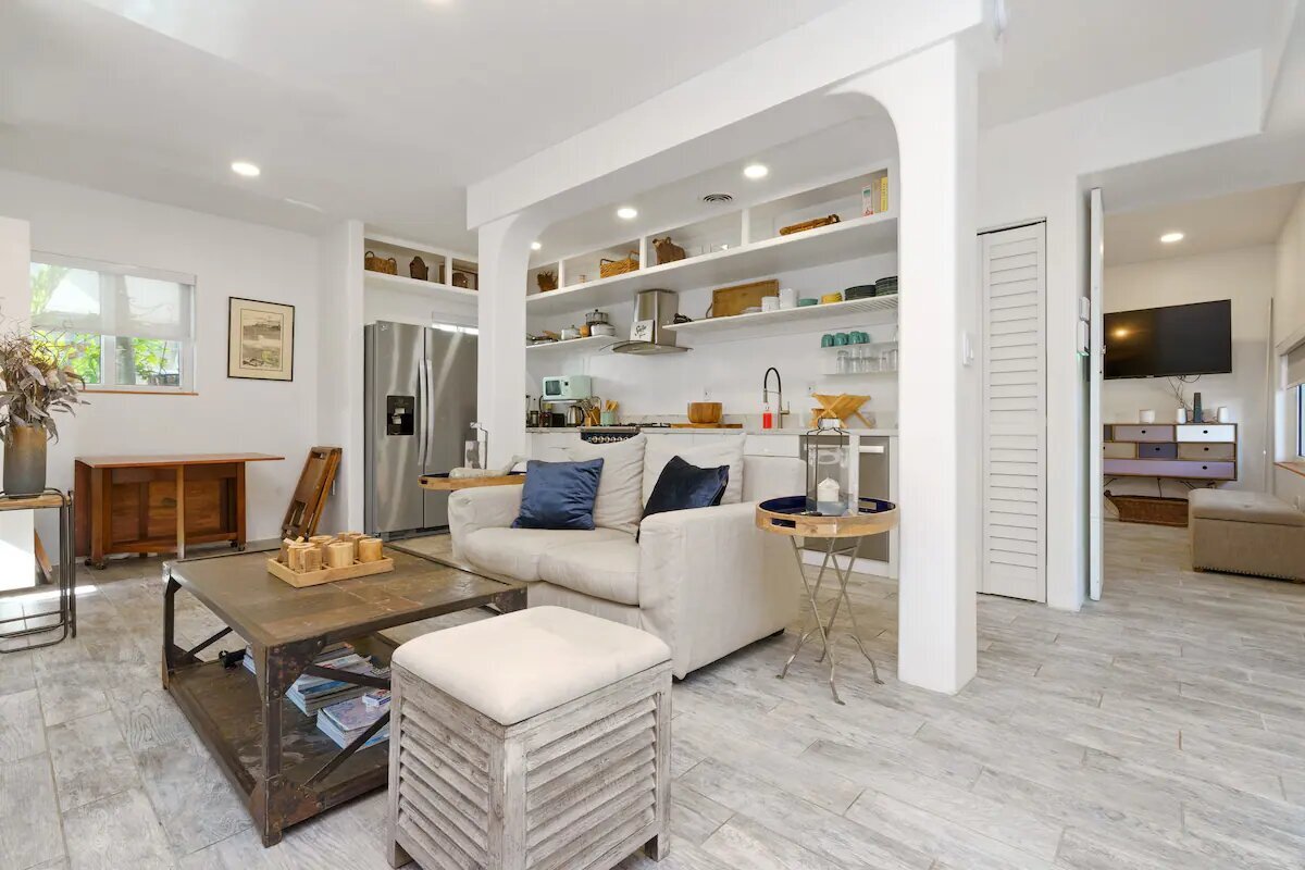 Living room 1 (1)