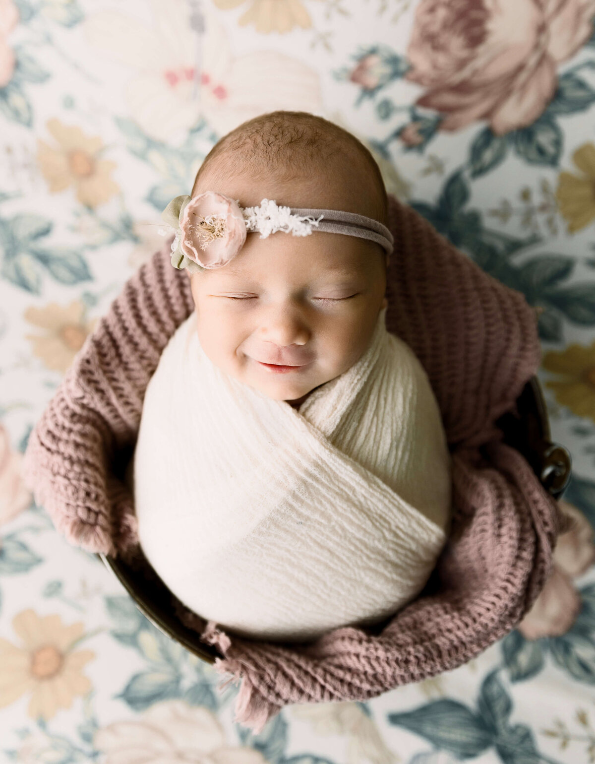 erie-pa-newborn-photographer-22