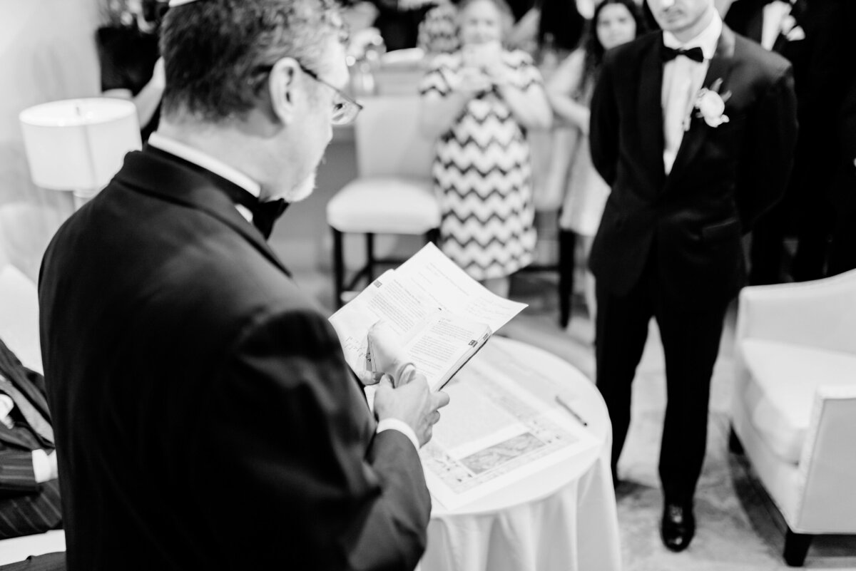 Bell Tower on 34th Wedding Houston Photographer @mv_xoxo (24)