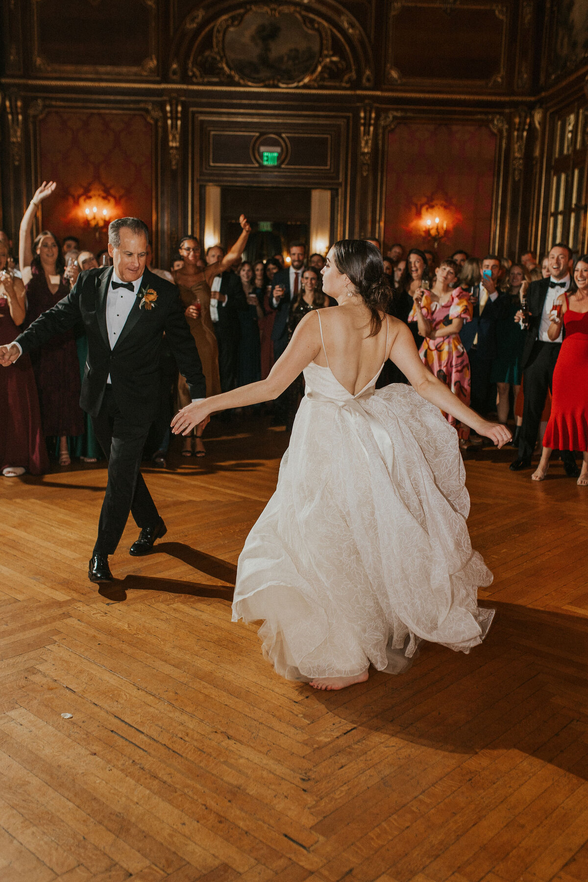 WELLING-FLORES.Wedding.EngineersClub-rcptn-228