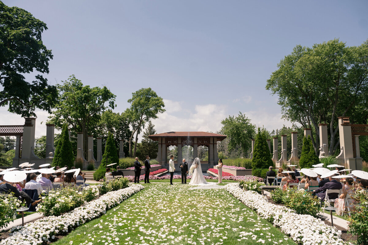 Aspen-Avenue-Chicago-Wedding-Photographer-samantha-li-bridal-Eve-of-Milady-Armour-House-Editorial-67