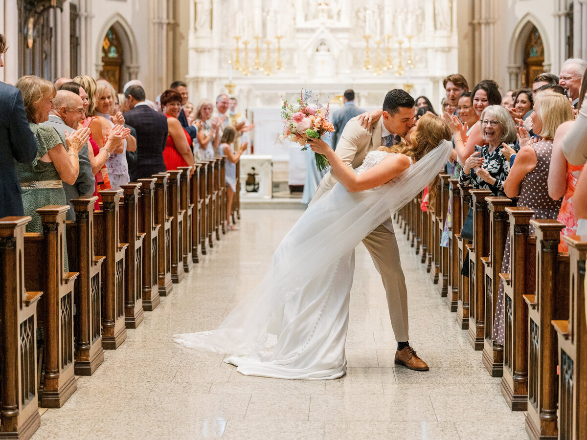 072024_Kristin-and-Liam-Frick-Wedding-anne-troxel-photography-previews--48