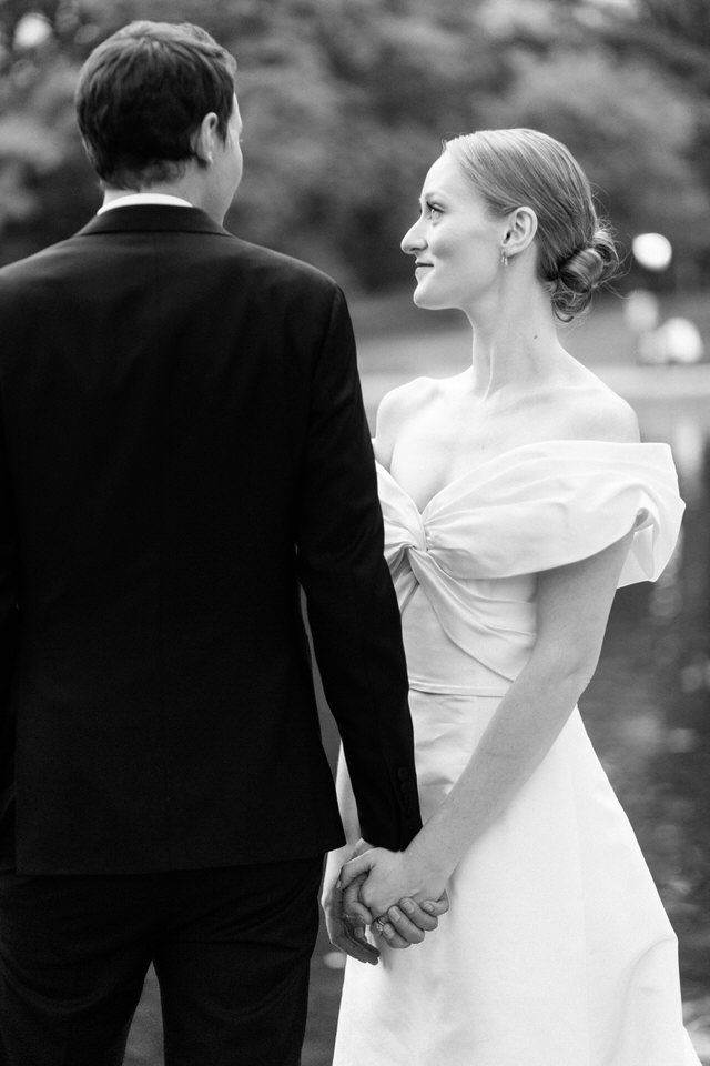 ny bride and groom wedding photos in central park