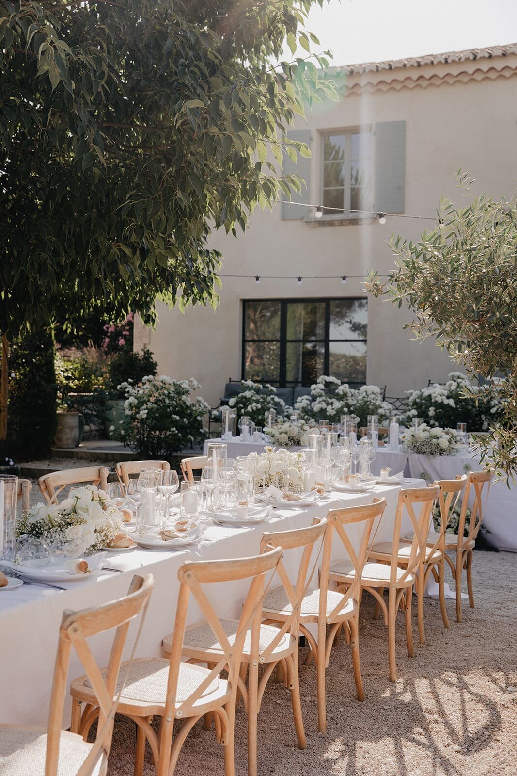 modern-and-elegant-wedding-in-provence12