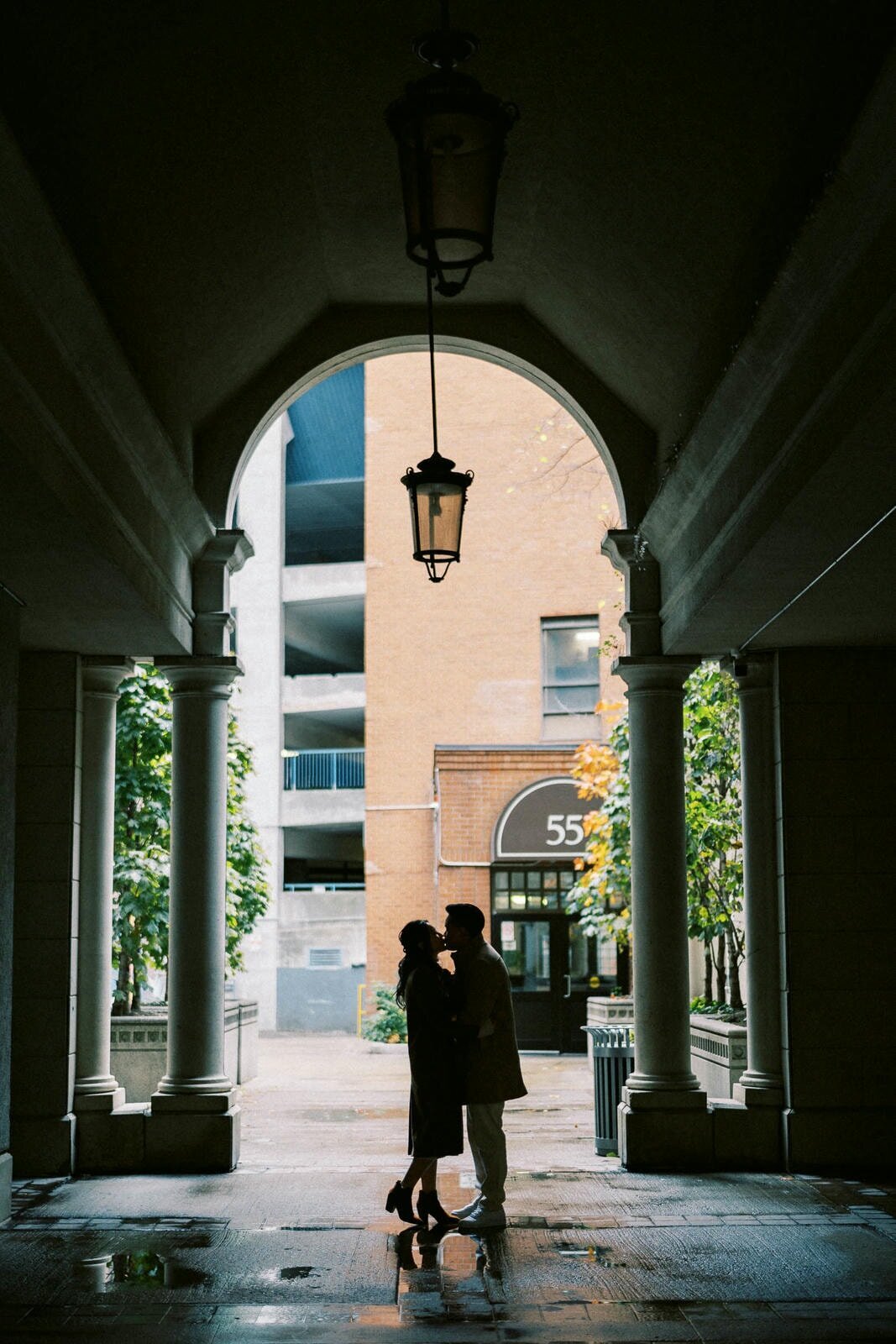 E2-Engagement-Photoshoot-in-Toronto-Vivian-and-David-2023-10-30-2500px-1022
