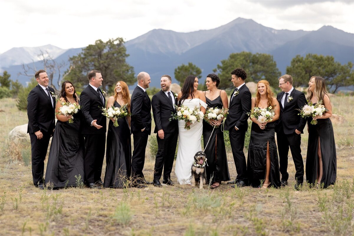 buena-vista-bridal-party-mountain-backdrop