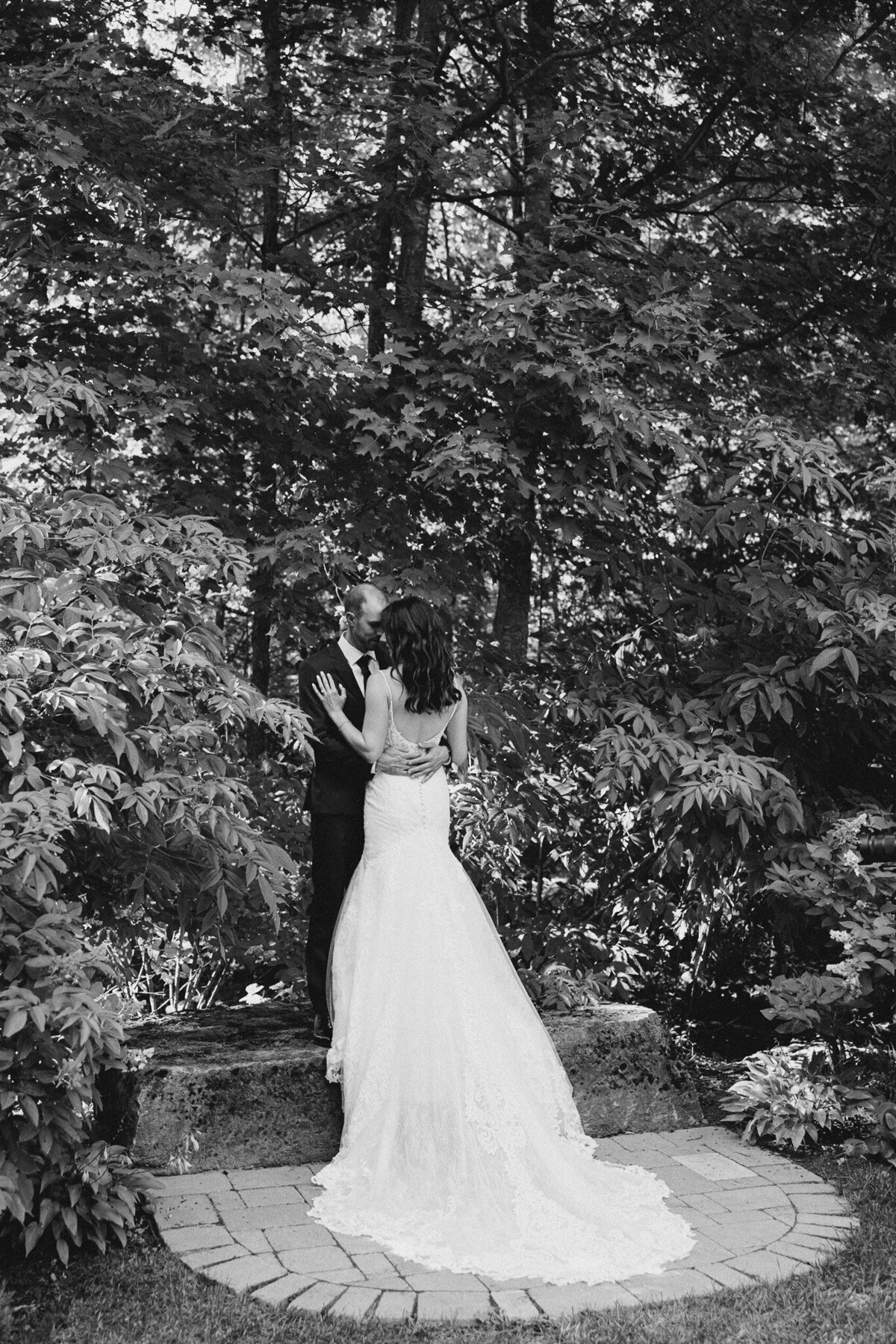 dominique-steve-ottawa-temples-sugar-bush-wedding-2023-80