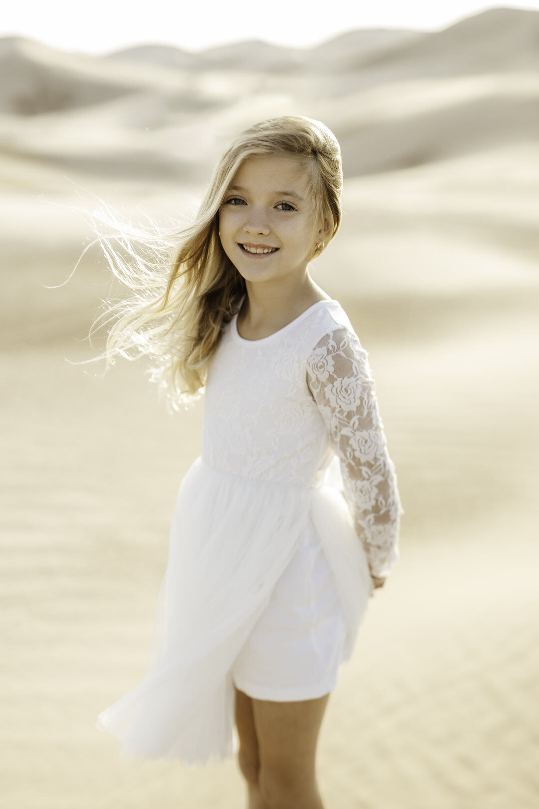 abu-dhabi-desert-family-portraits