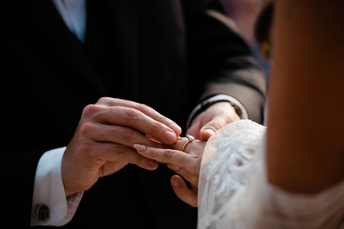 GinaAntonio-AllanHouse-Wedding-1417-1538x1024