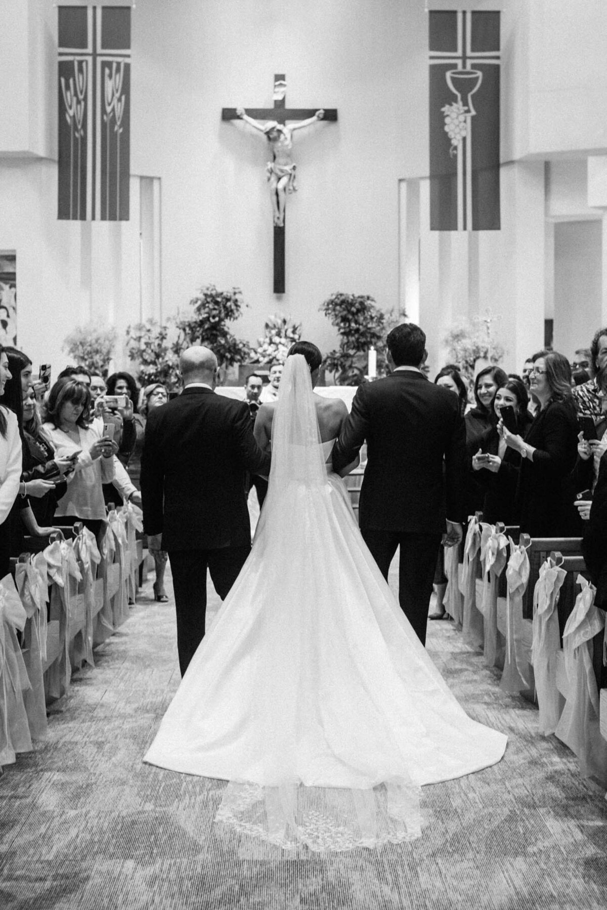 515-Storys-Building-Toronto-Canada-Raquel-Matthew-Wedding-12