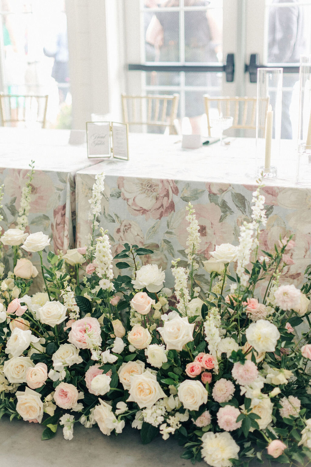 Frances_Floral_Wedding_Flowers_Ohio_Crimson