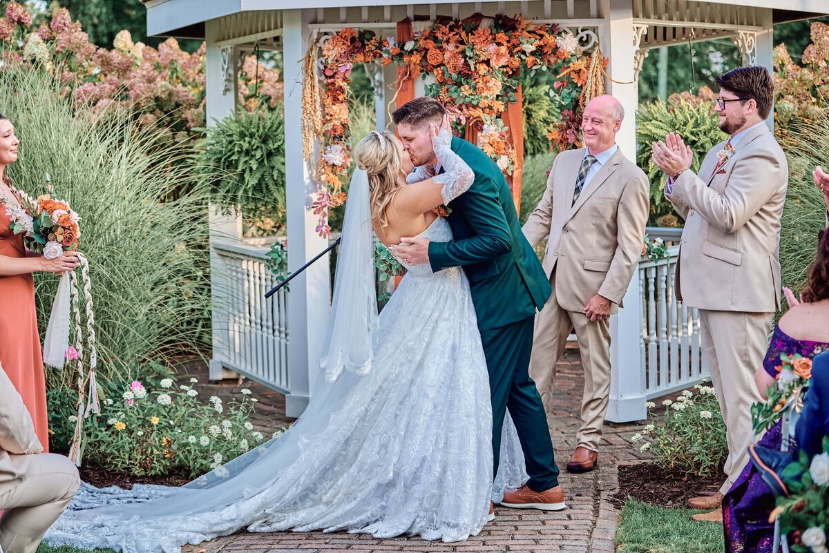 Lapeer-Country-Club-Wedding-147