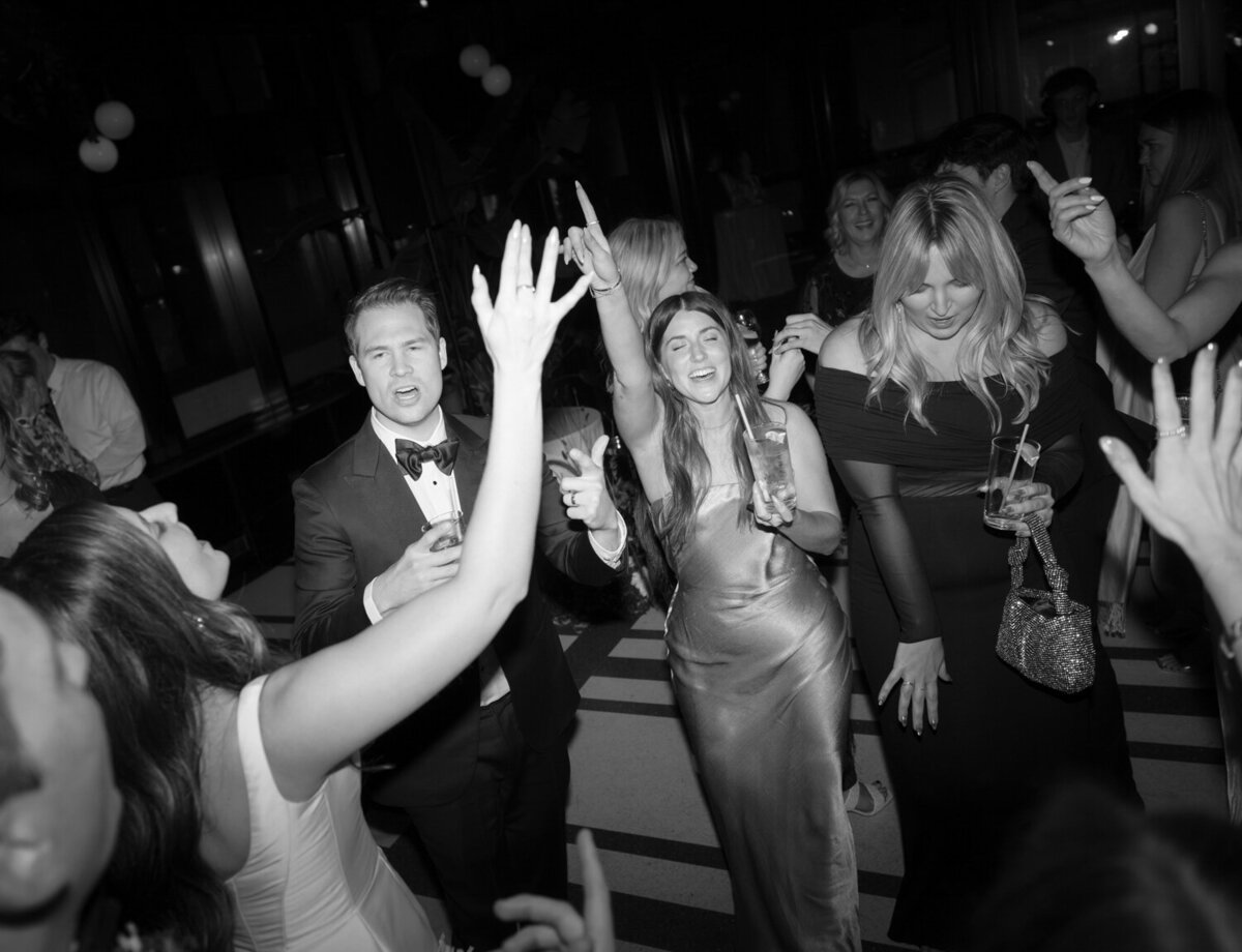 candidi dance floor wedding photographer in Detroit, Michigan