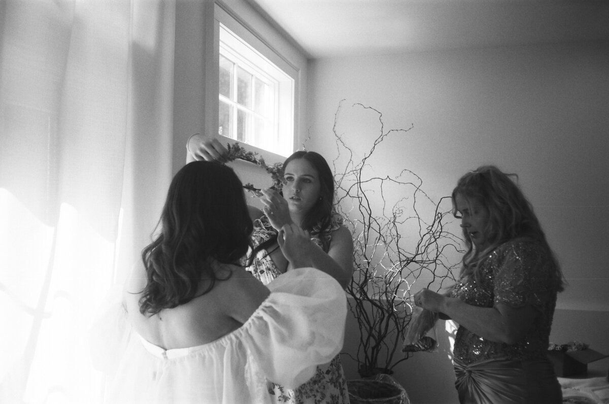 Wedding Photography NH | The Gardens At Uncanoonuc | Film Photography Wedding