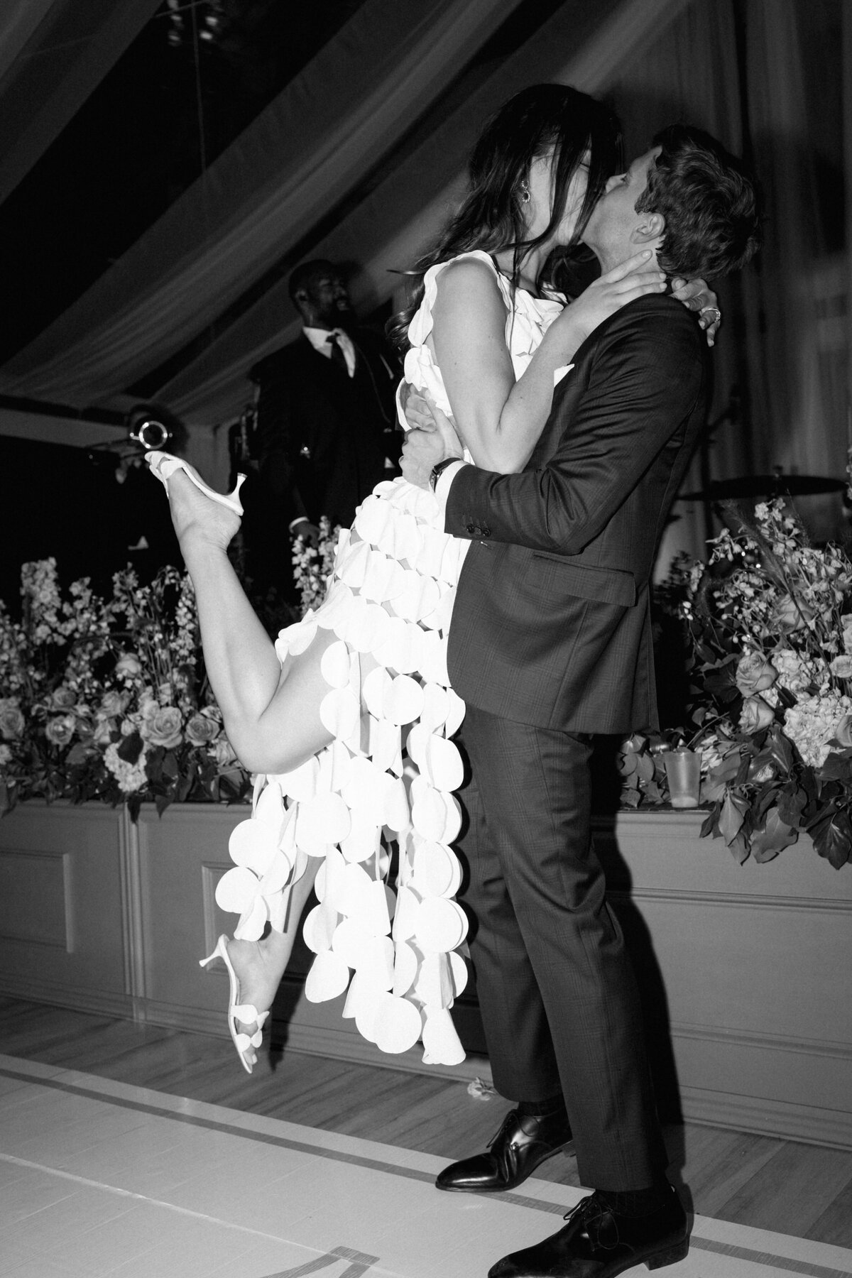AJ_StRegisWeddingPreviews_MLE109