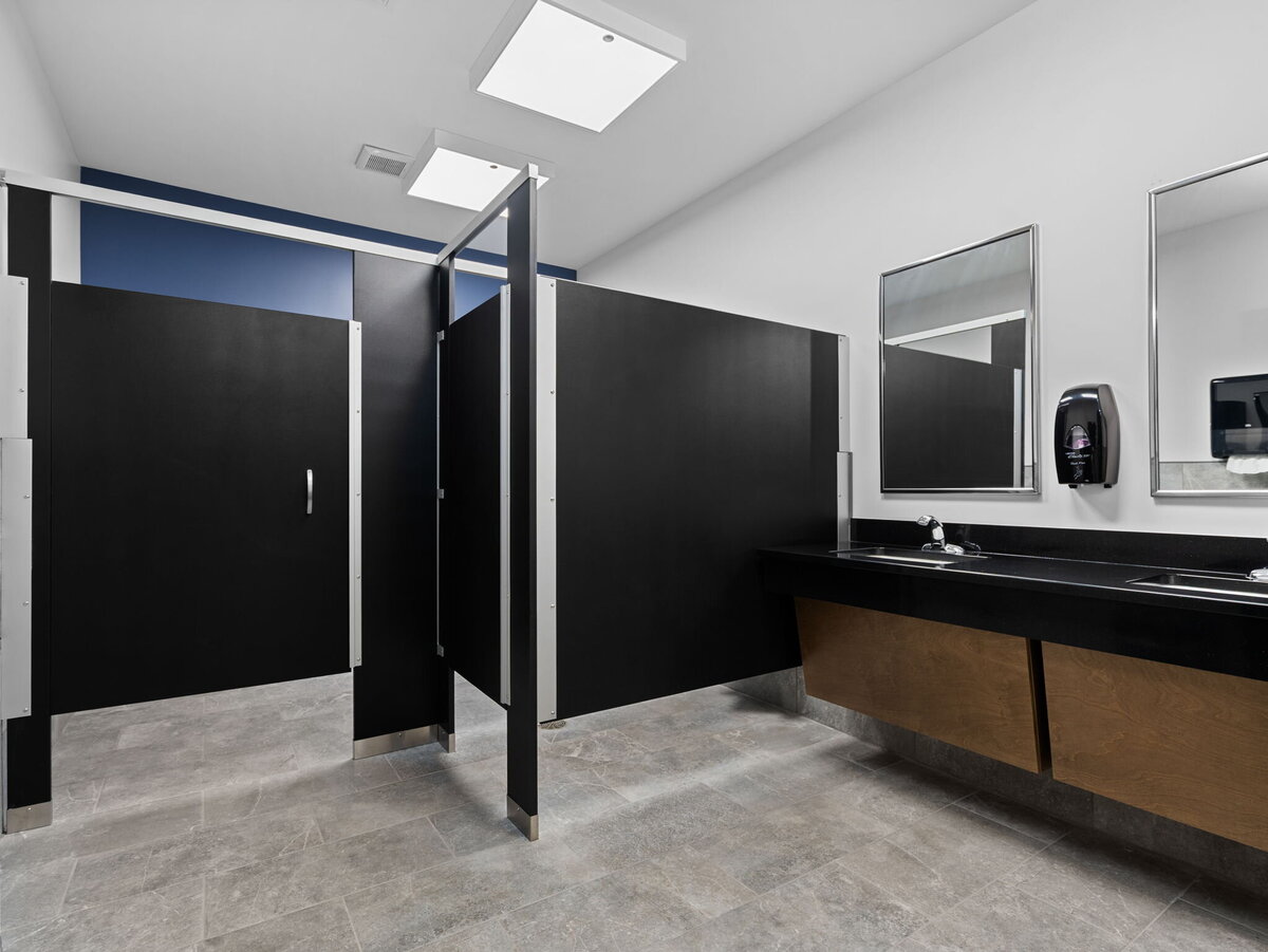 30-web-or-mls-A7403424