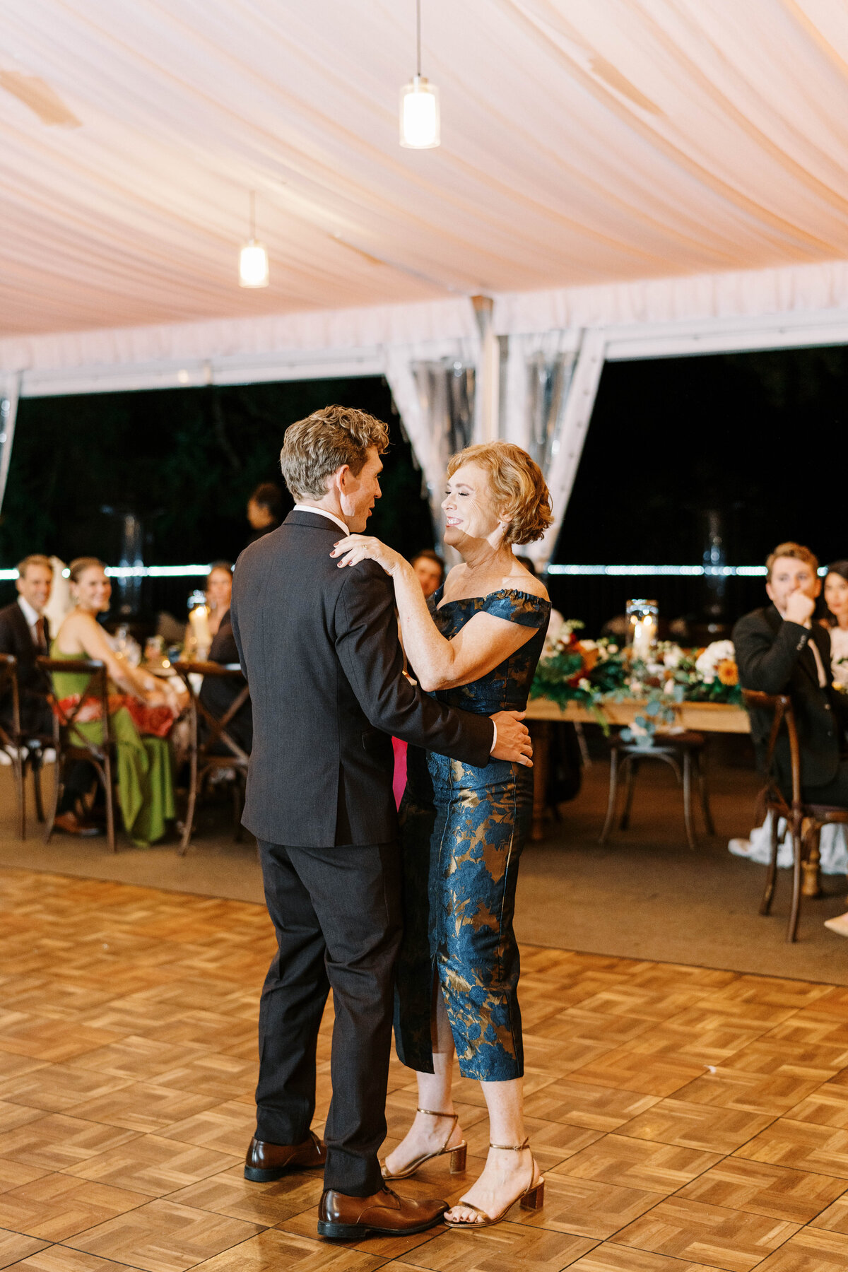 Philander-Chase-Knox-Estate-Wedding-Photographer-Reception-Party-Photos_138