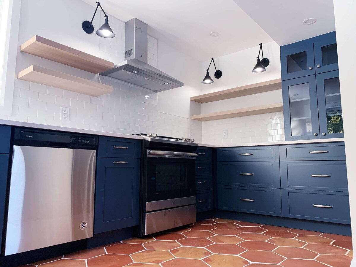 Dark-Modern-Kitchen-Renovation-Collingwood