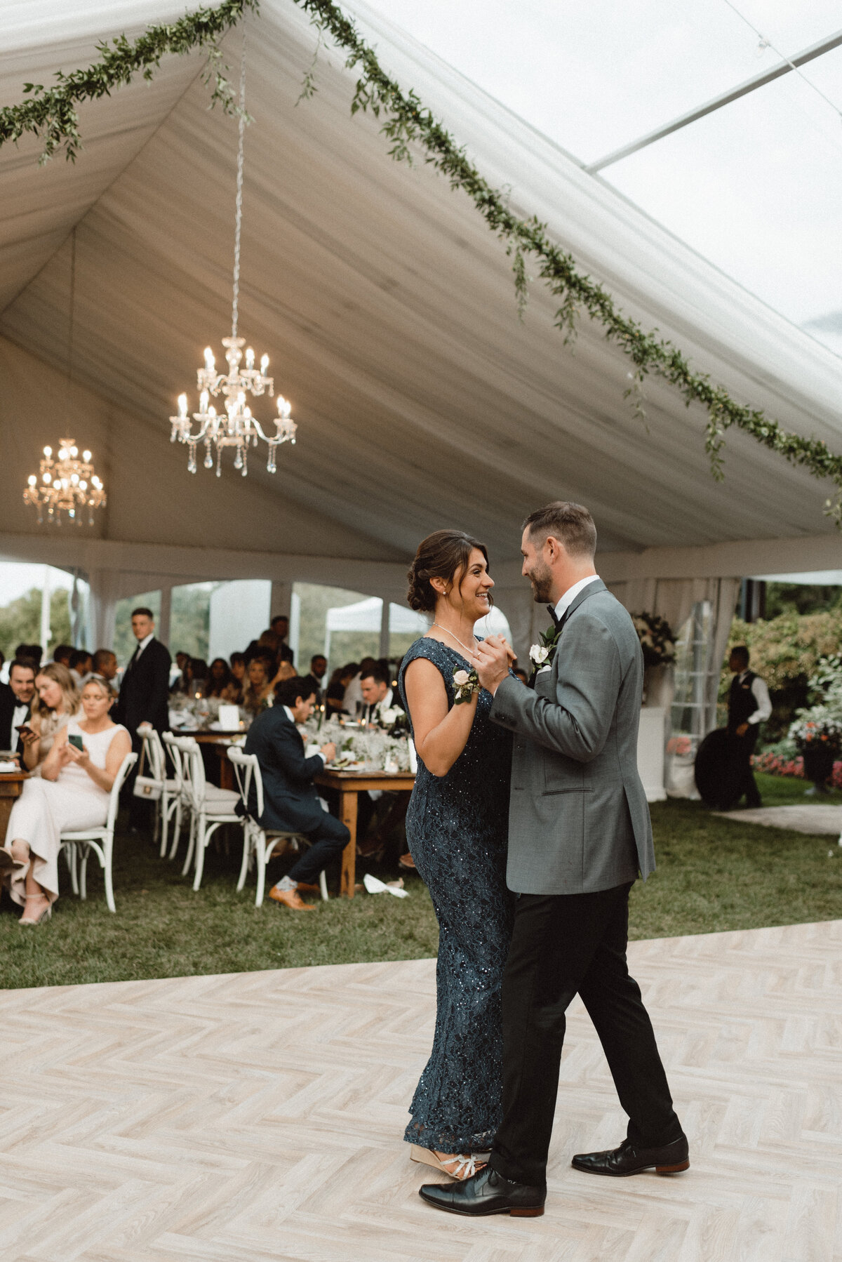 AllieJenningsPhoto-StefJoelWedding-SNEAKPEEKS-130