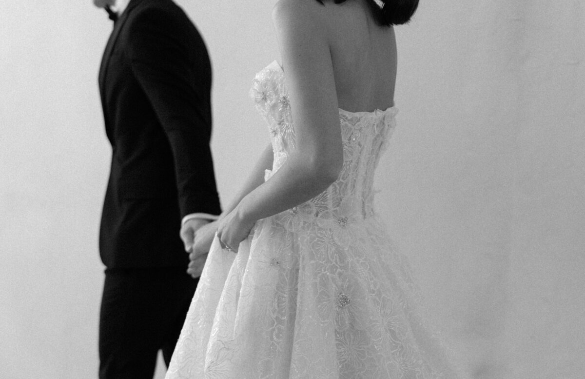 Florals and ceremony aisle at wedding taken by film wedding photographer chicago Allison Francois