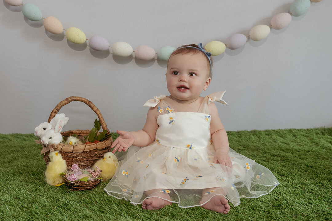 Astrid Hcolor2 Easter23