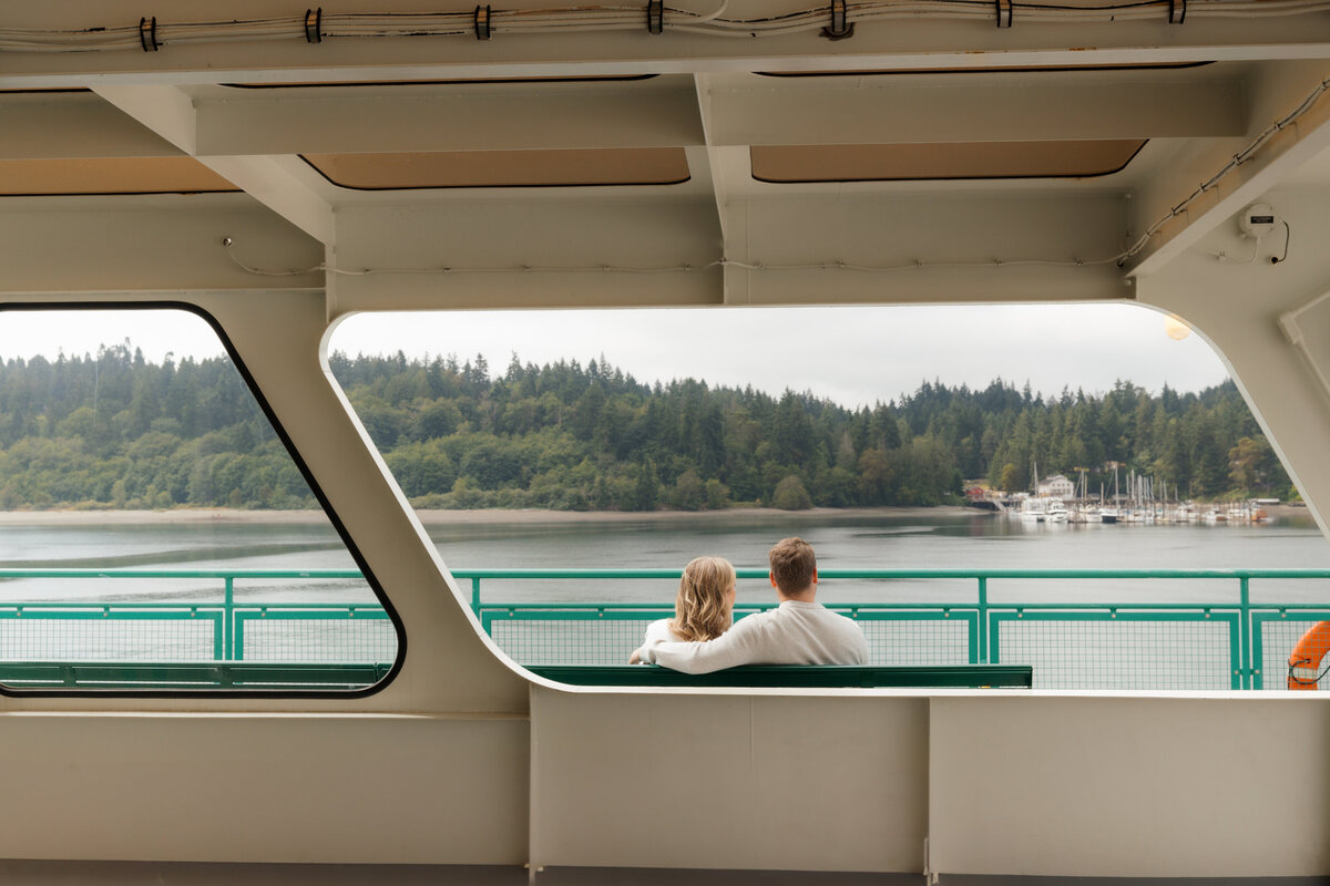 SeattleFerryCouplesPhotography99