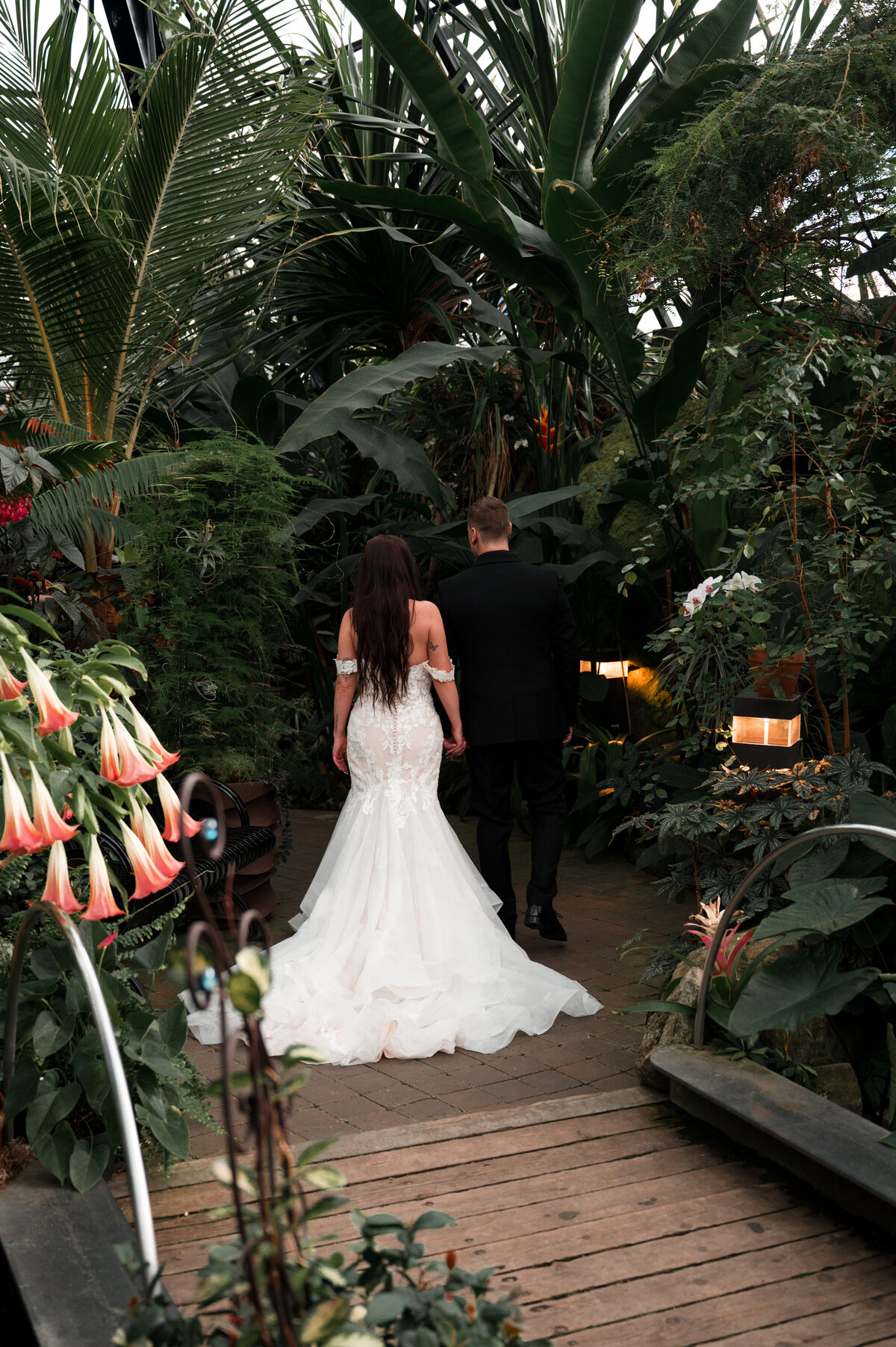 Bride and groom wedding day photography