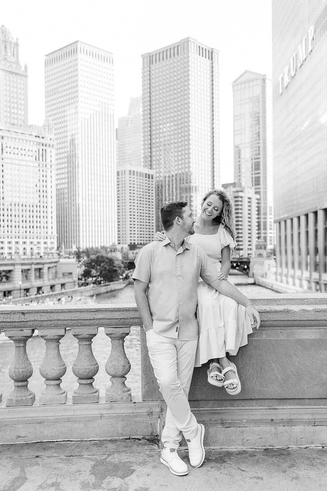Alexis Fox Photography + Indianapolis + Indiana + Engagement Session + Newfields (2 of 17)