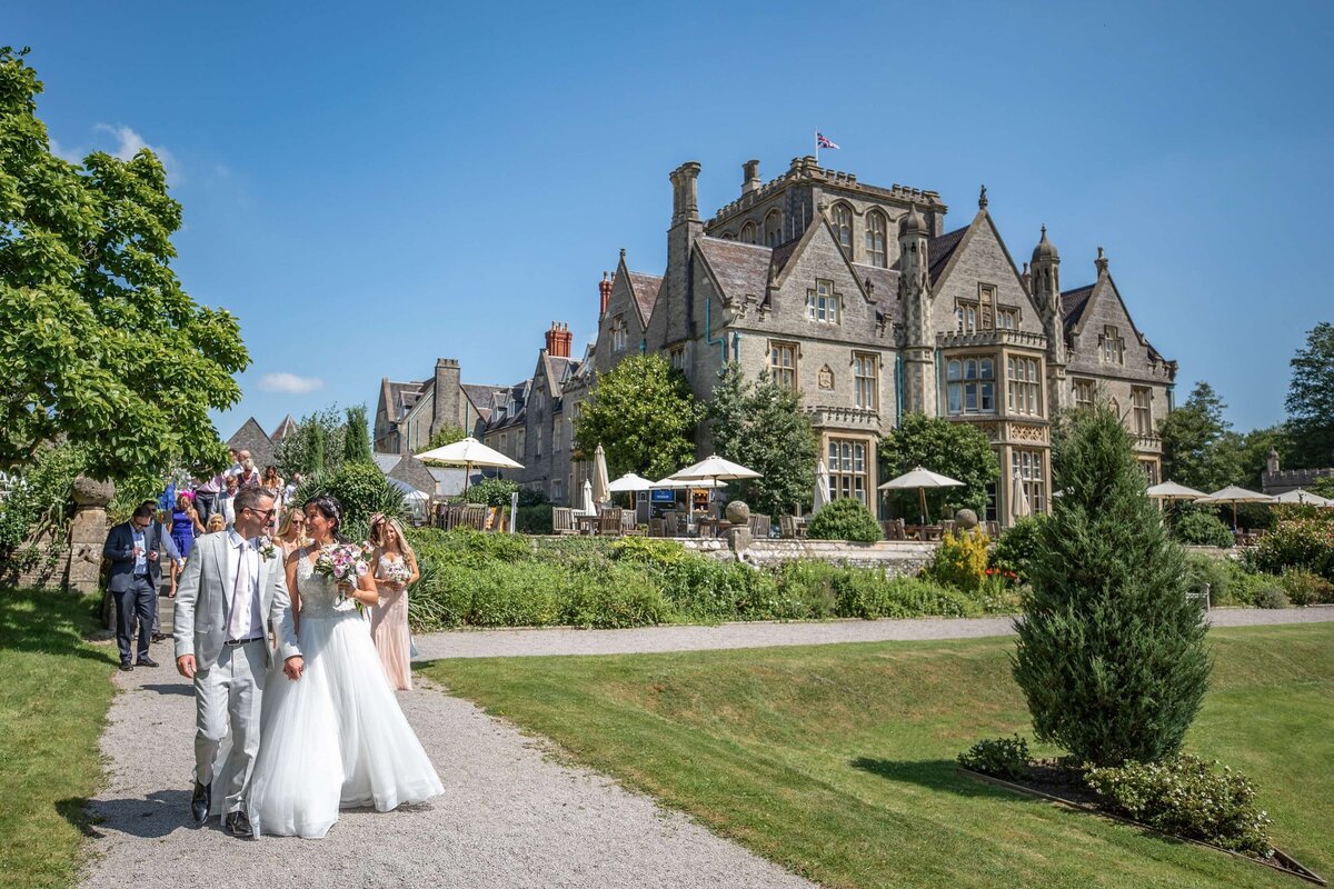 Surrey-Wedding-Photographer-003