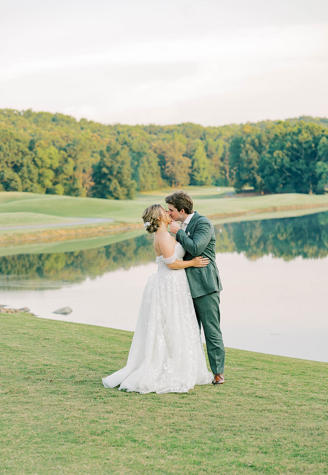 BARNSLEY RESORT WEDDING-9813